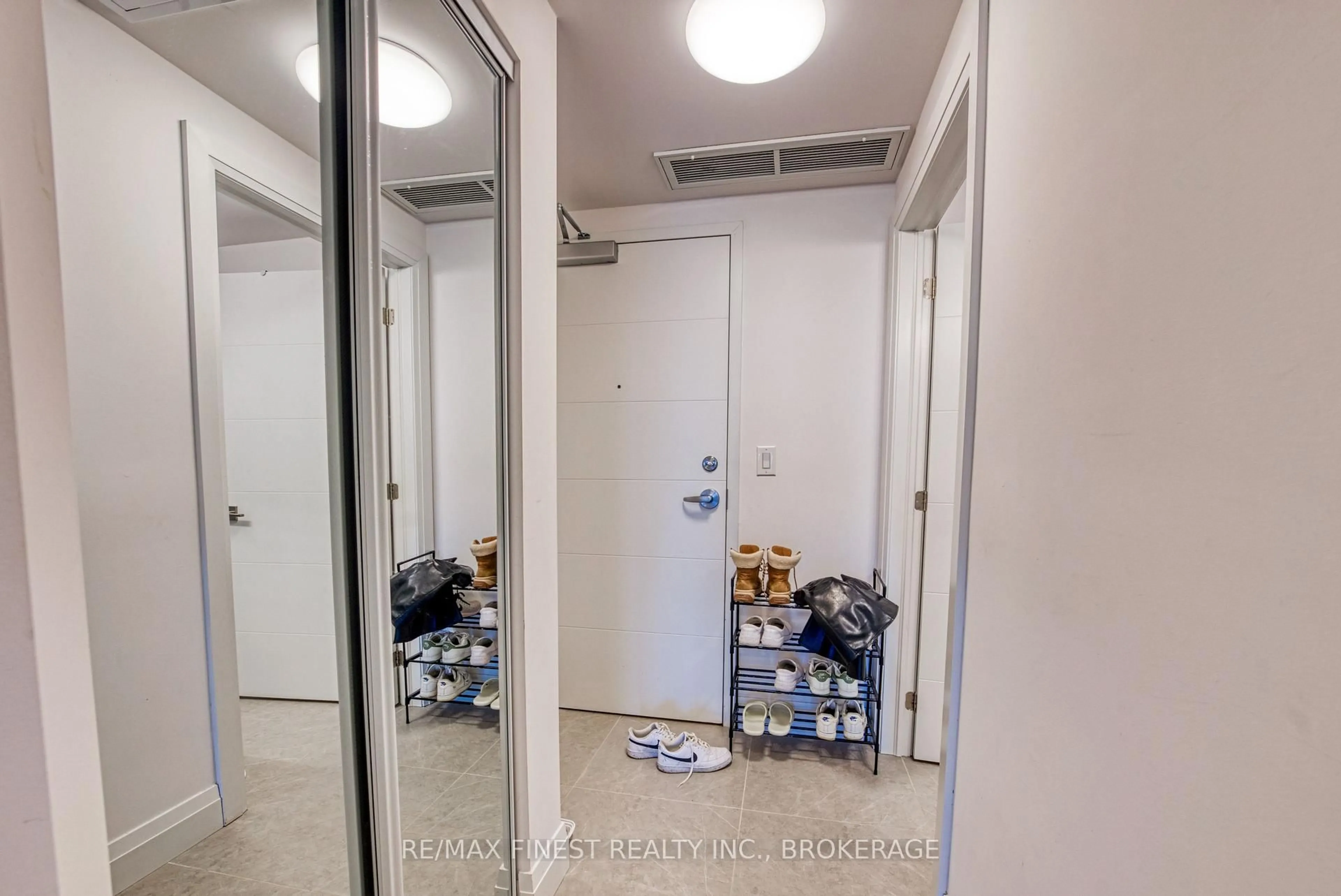Unknown for 652 Princess St #815, Kingston Ontario K7L 3Z9