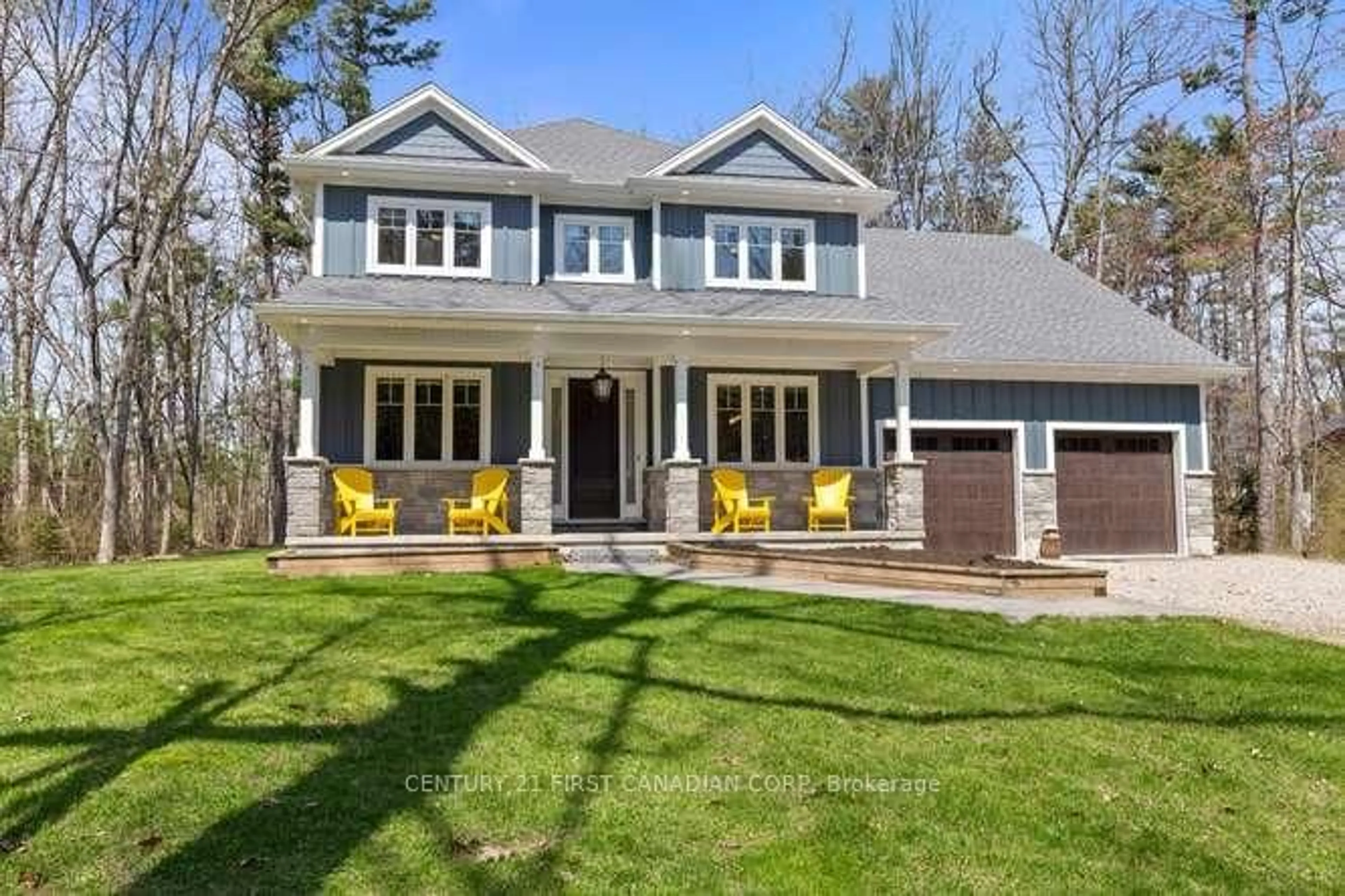 Home with vinyl exterior material, street for 10331 Sherwood Cres, Lambton Shores Ontario N0M 1T0