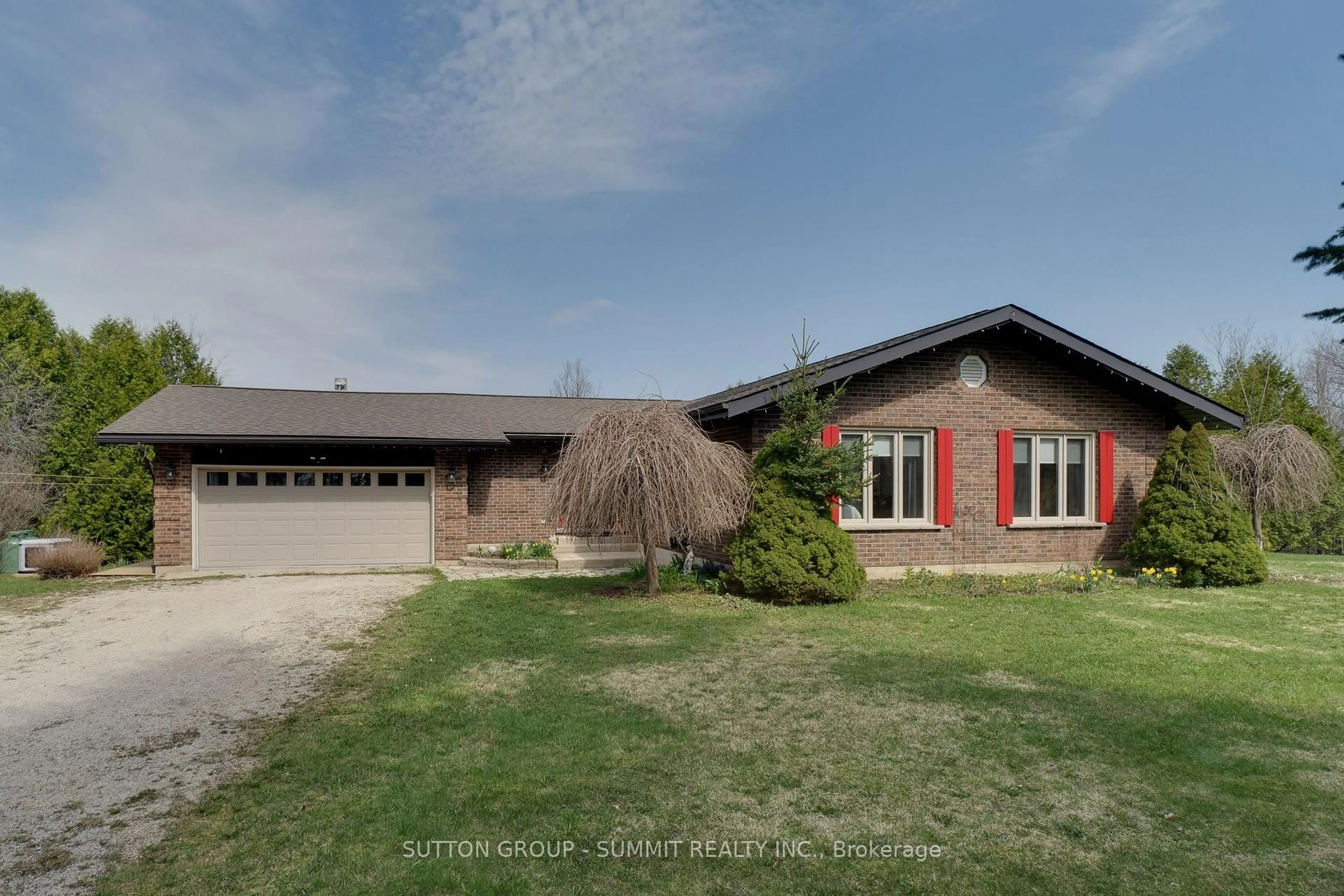 A pic from outside/outdoor area/front of a property/back of a property/a pic from drone, street for 447223 10TH Concession, Grey Highlands Ontario N0C 1E0