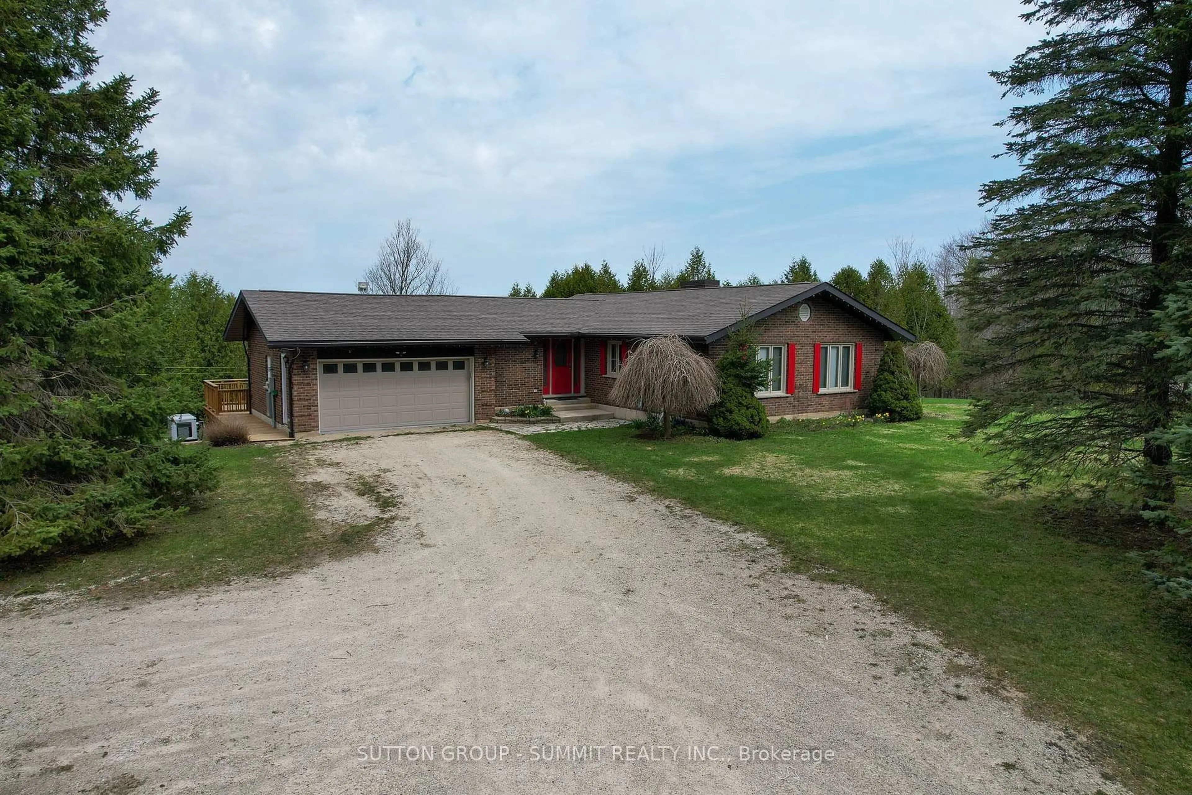 A pic from outside/outdoor area/front of a property/back of a property/a pic from drone, street for 447223 10TH Concession, Grey Highlands Ontario N0C 1E0