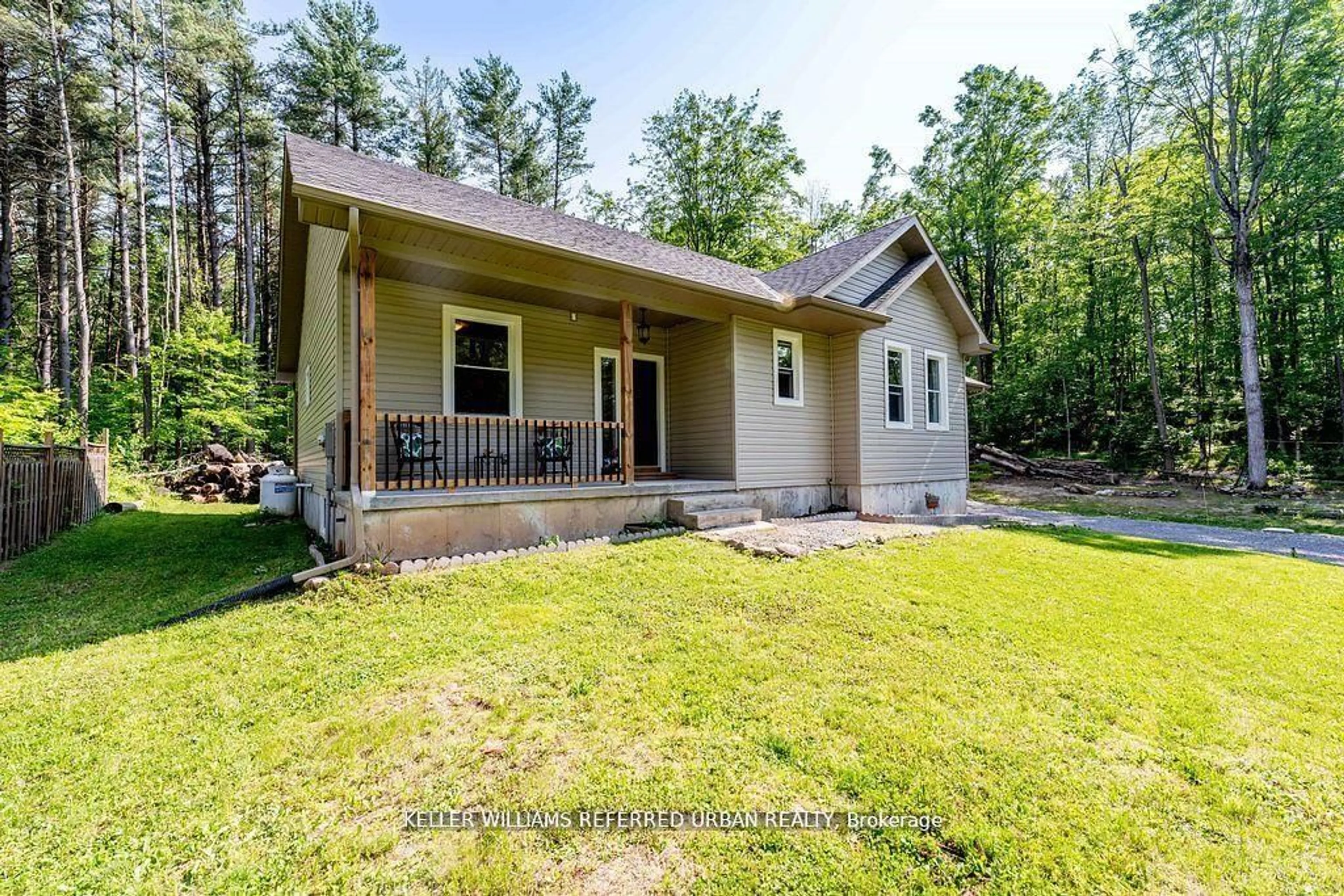 Home with vinyl exterior material, unknown for 51 Pine Grove Rd, Trent Hills Ontario K0K 2M0