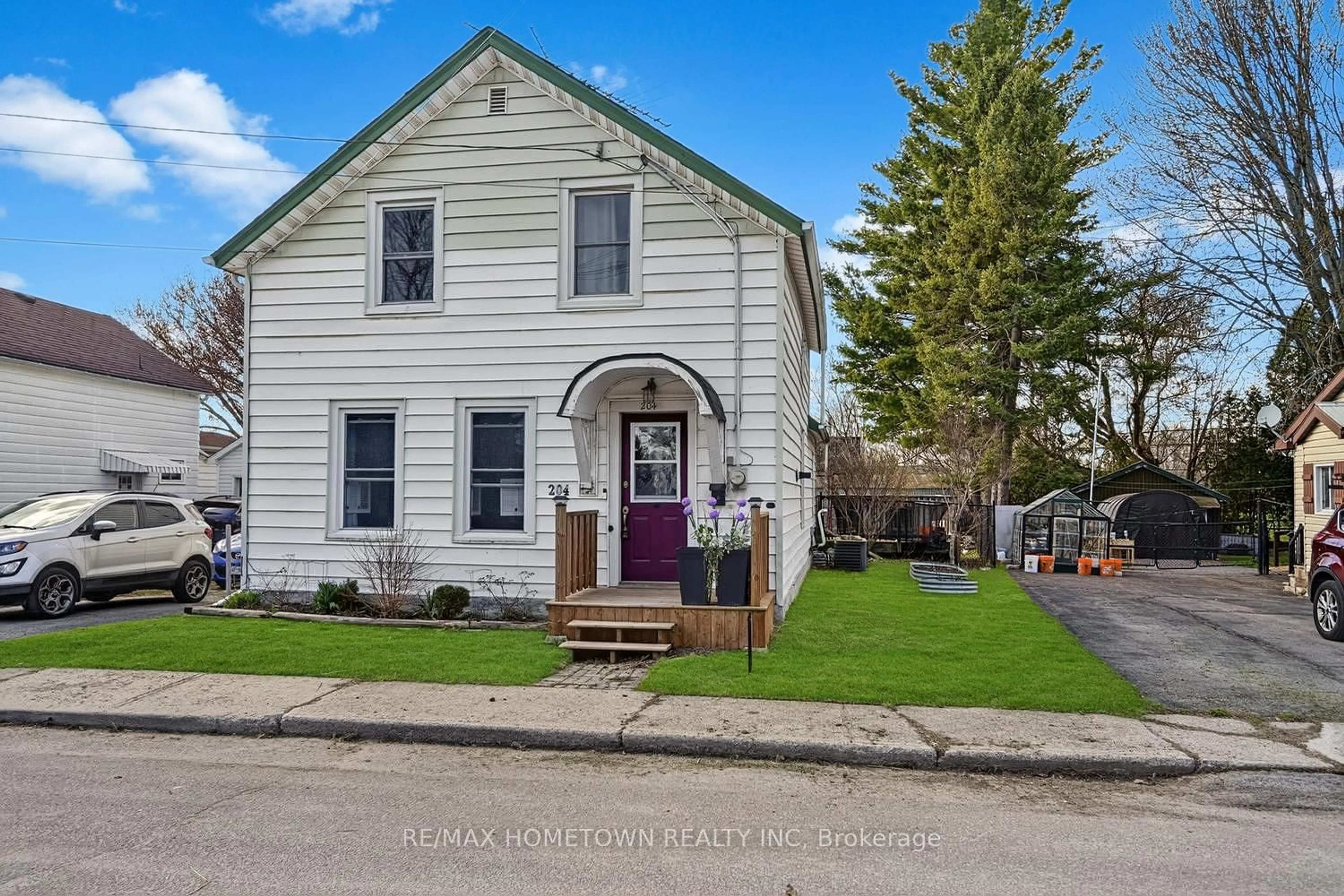 Unknown for 204 Wood St, Prescott Ontario K0E 1T0