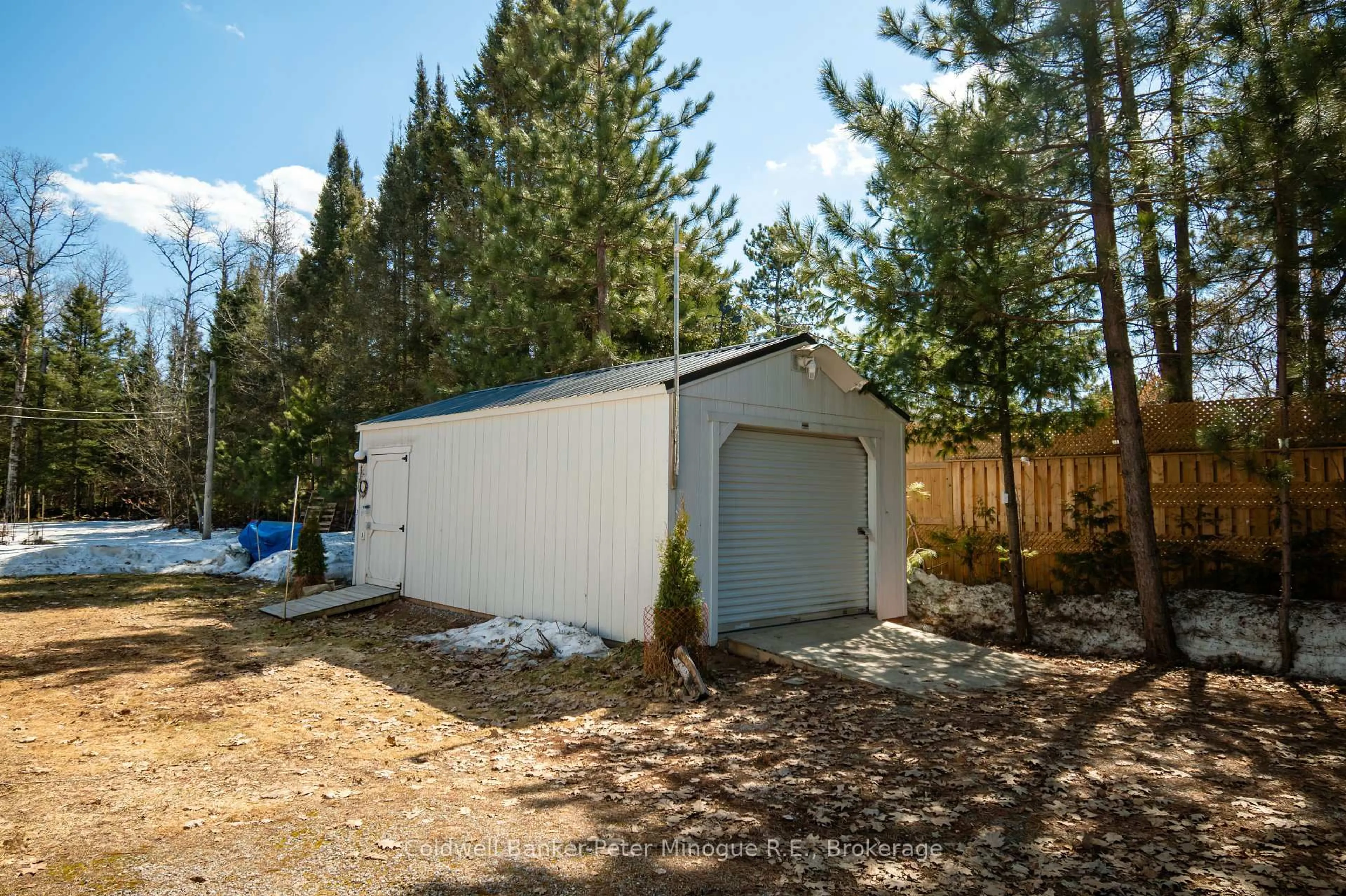 Shed for 9387 Highway 63, Unorganized Townships Ontario P0H 2A0