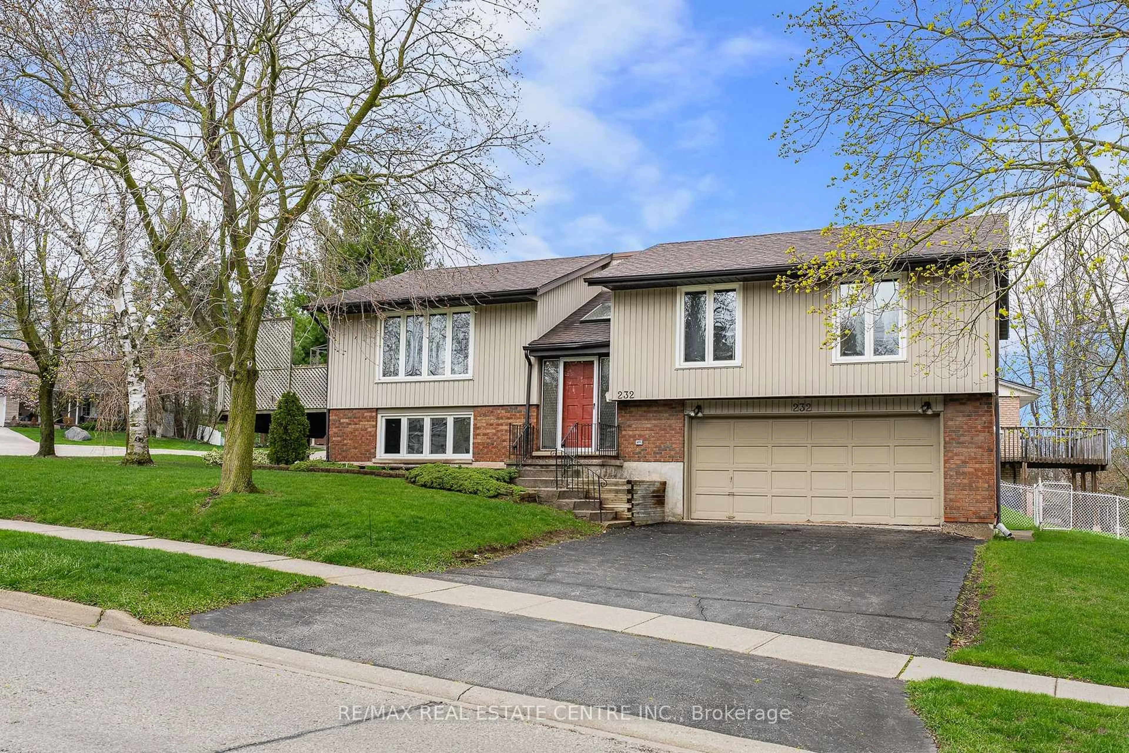 Home with brick exterior material, street for 232 Salisbury Ave, Cambridge Ontario N1S 1K5
