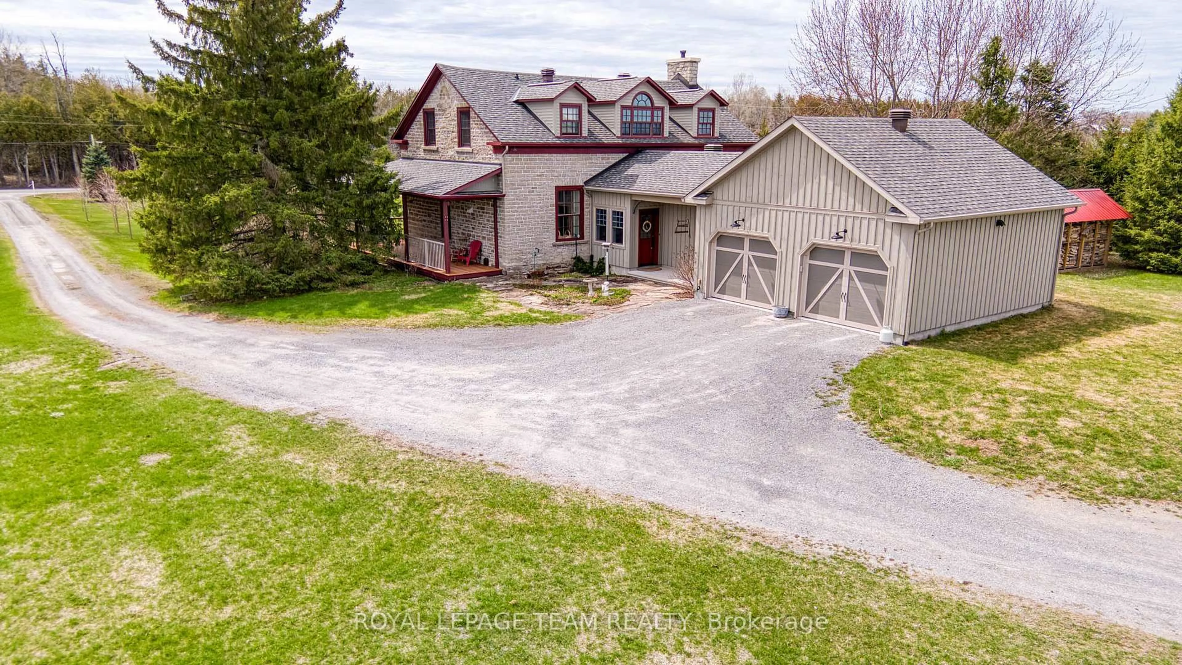 A pic from outside/outdoor area/front of a property/back of a property/a pic from drone, street for 1202 Ramsay Concession 8 Rd, Almonte Ontario K0A 1A0