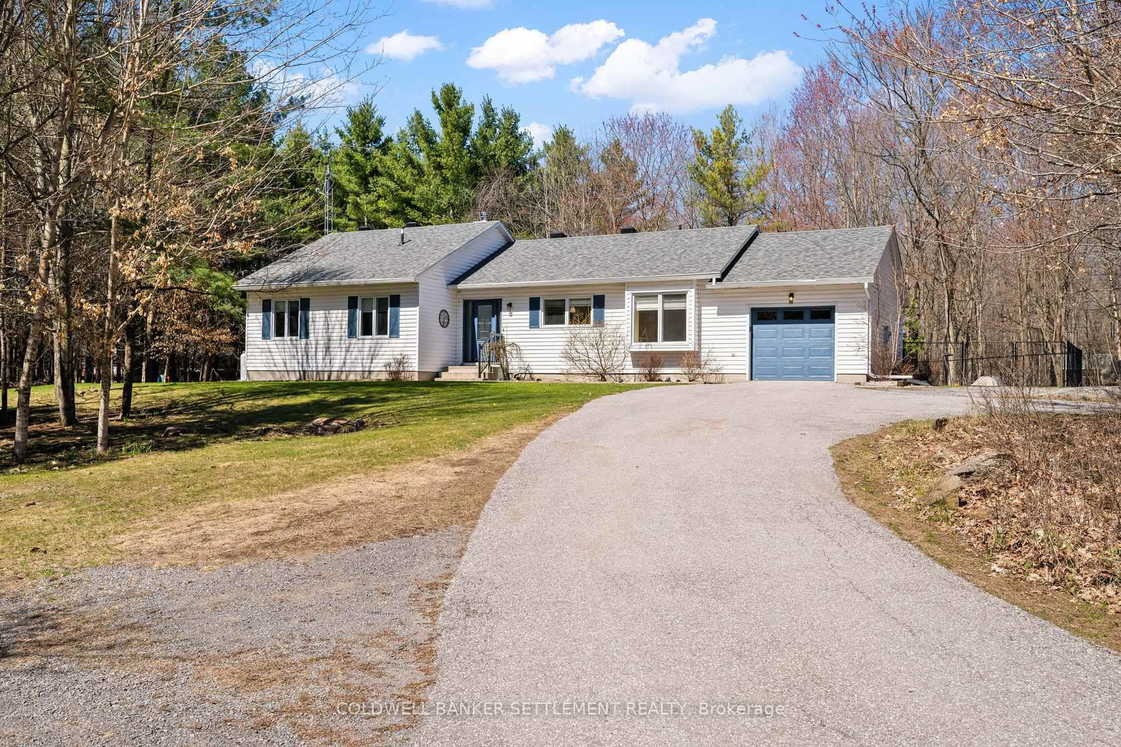 Home with vinyl exterior material, street for 355 Otty Way, Perth Ontario K7H 0E5