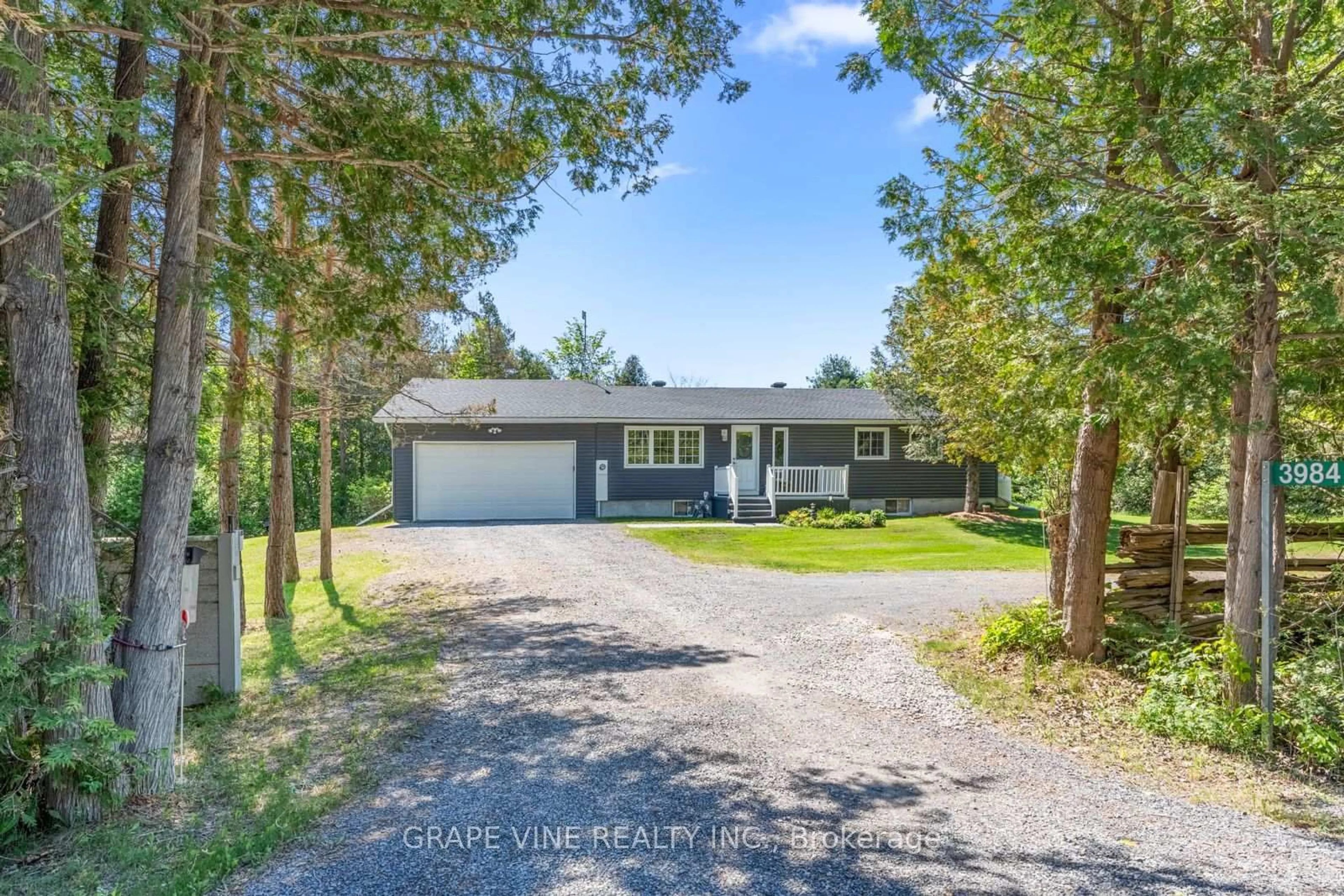 A pic from outside/outdoor area/front of a property/back of a property/a pic from drone, unknown for 3984 Old Almonte Rd, Almonte Ontario K0A 1A0