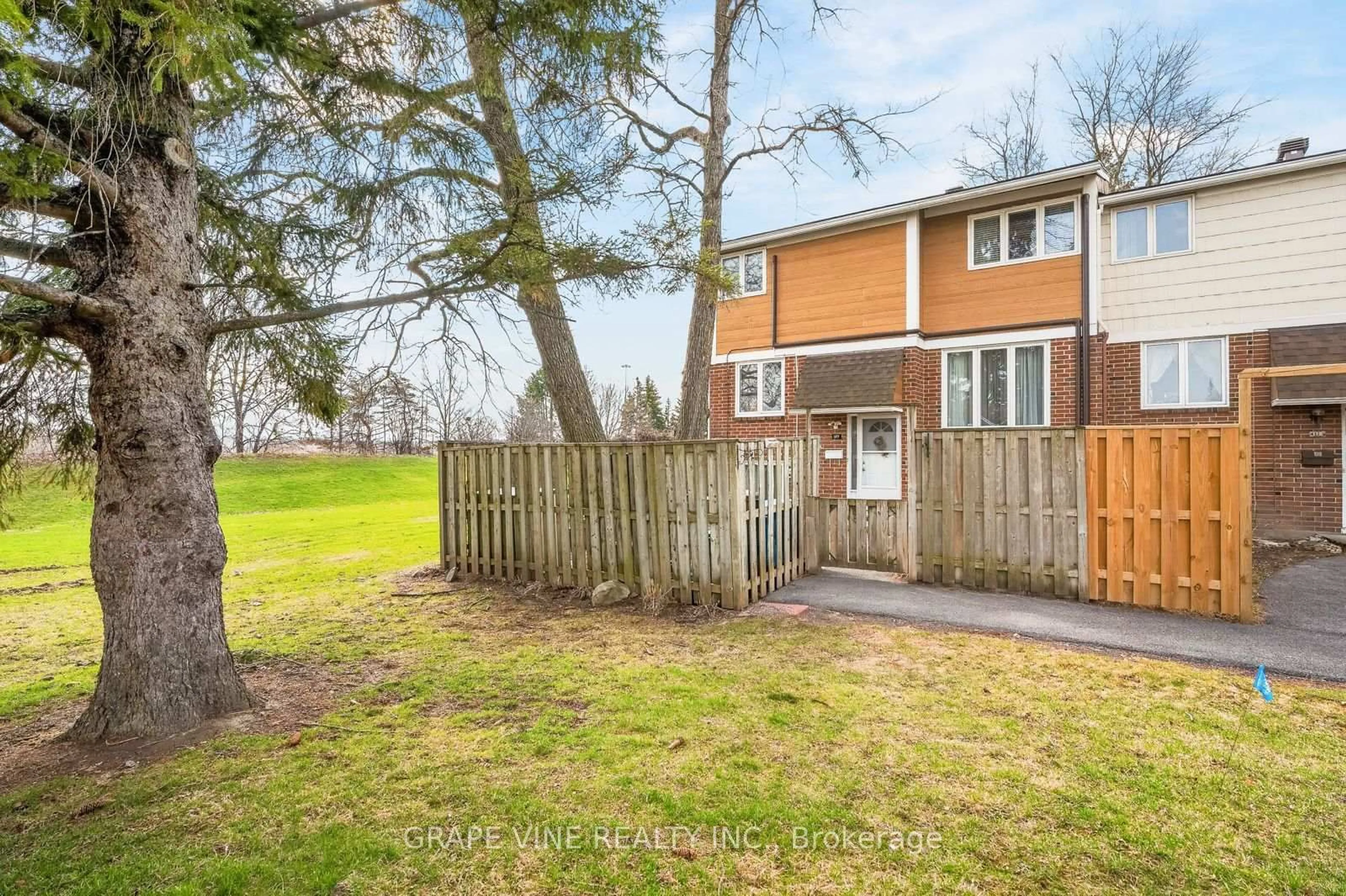 Patio, street for 177 Salter Cres #36, Ottawa Ontario K2K 1Y9