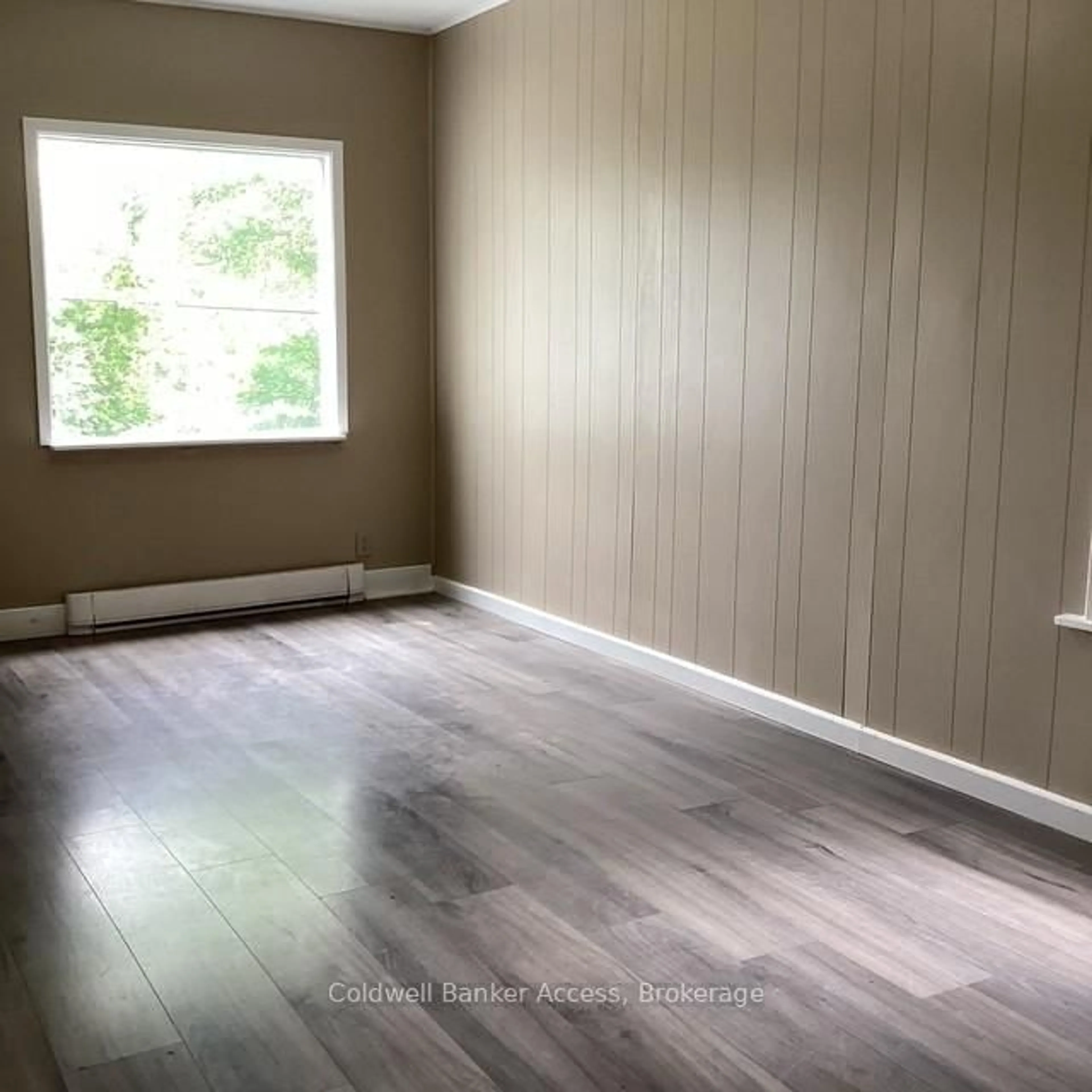 A pic of a room for 29 Railway St, Georgian Bay Ontario P0C 1H0