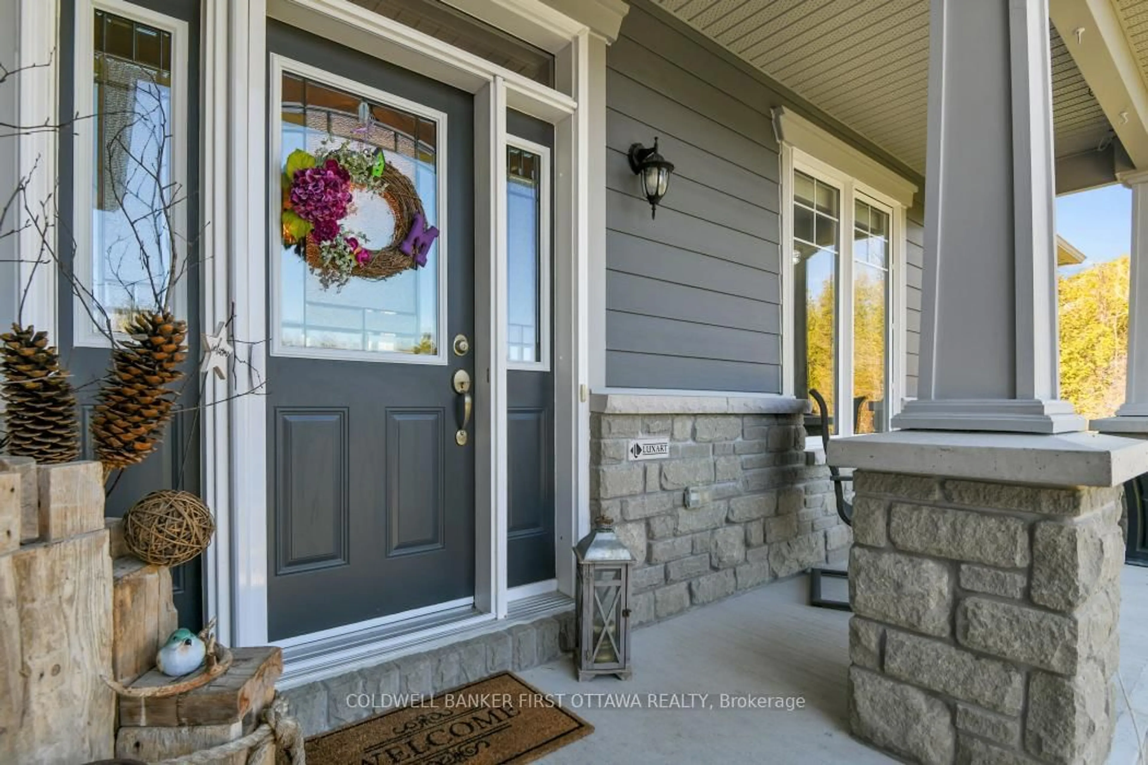Indoor entryway for 193 Maggie's Cres, Carleton Place Ontario K7C 0C4