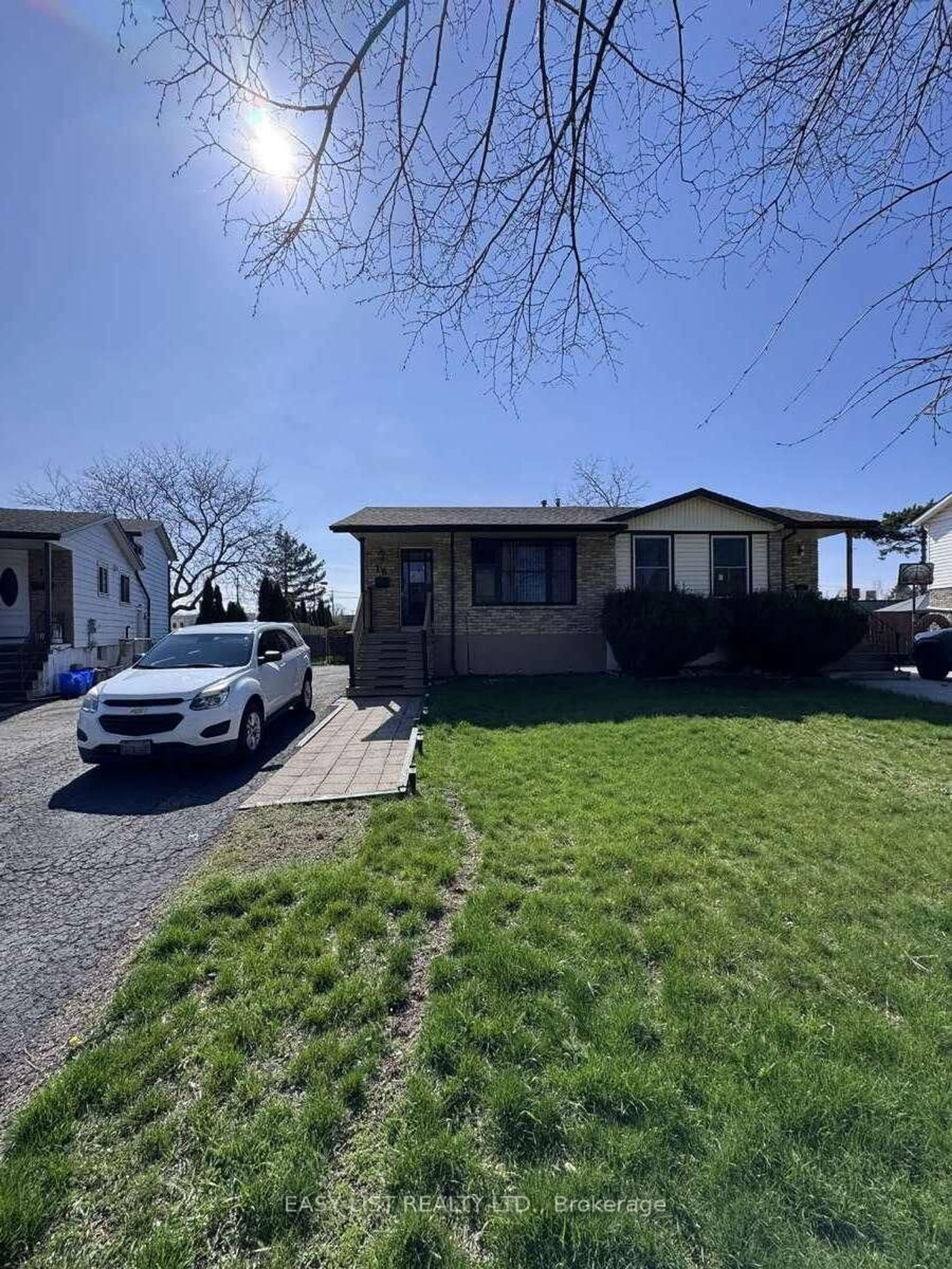 Unknown for 16 Bula Dr, St. Catharines Ontario L2N 6R6