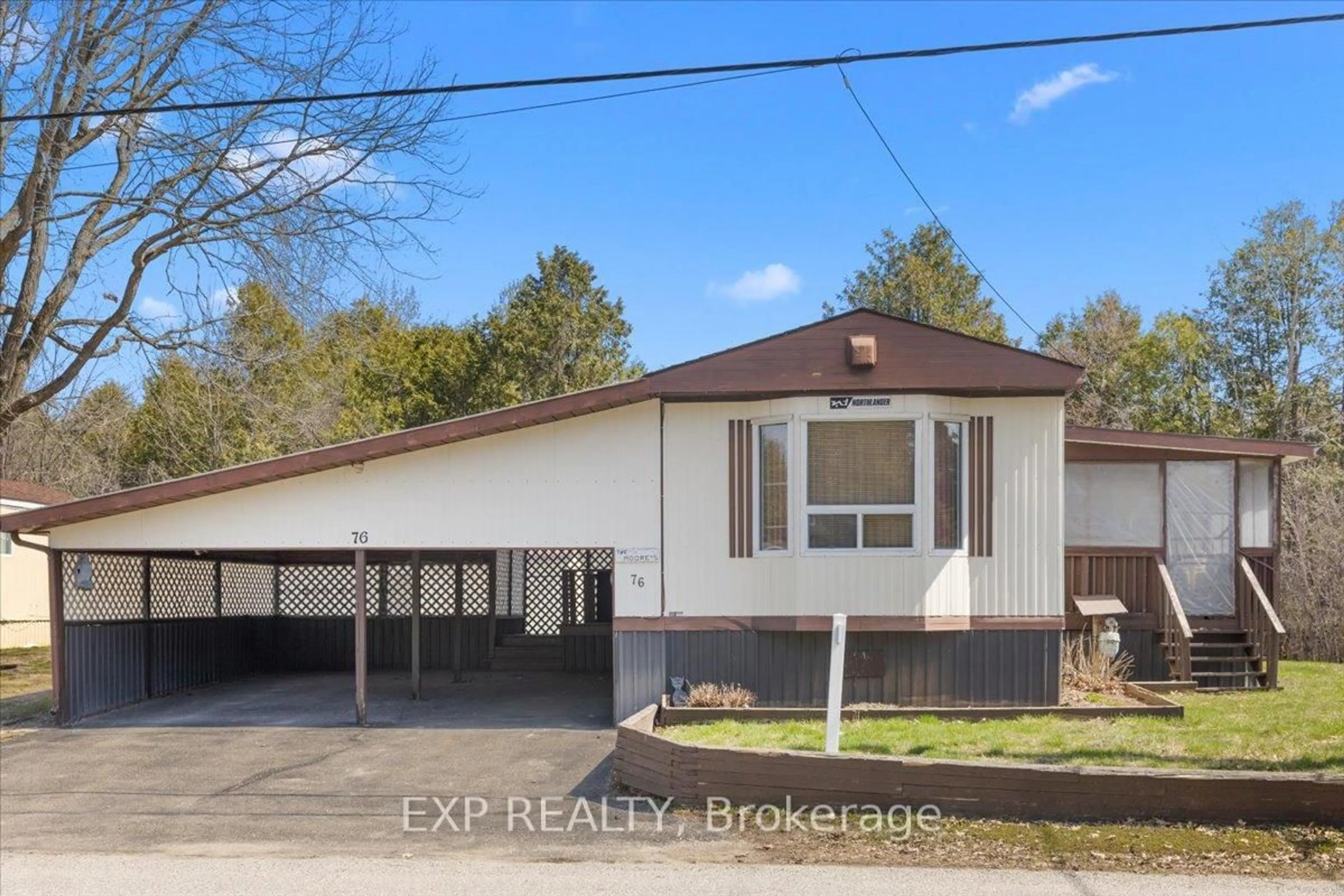 Home with vinyl exterior material, street for 150 Sunset Dr, Carleton Place Ontario K7C 4R5