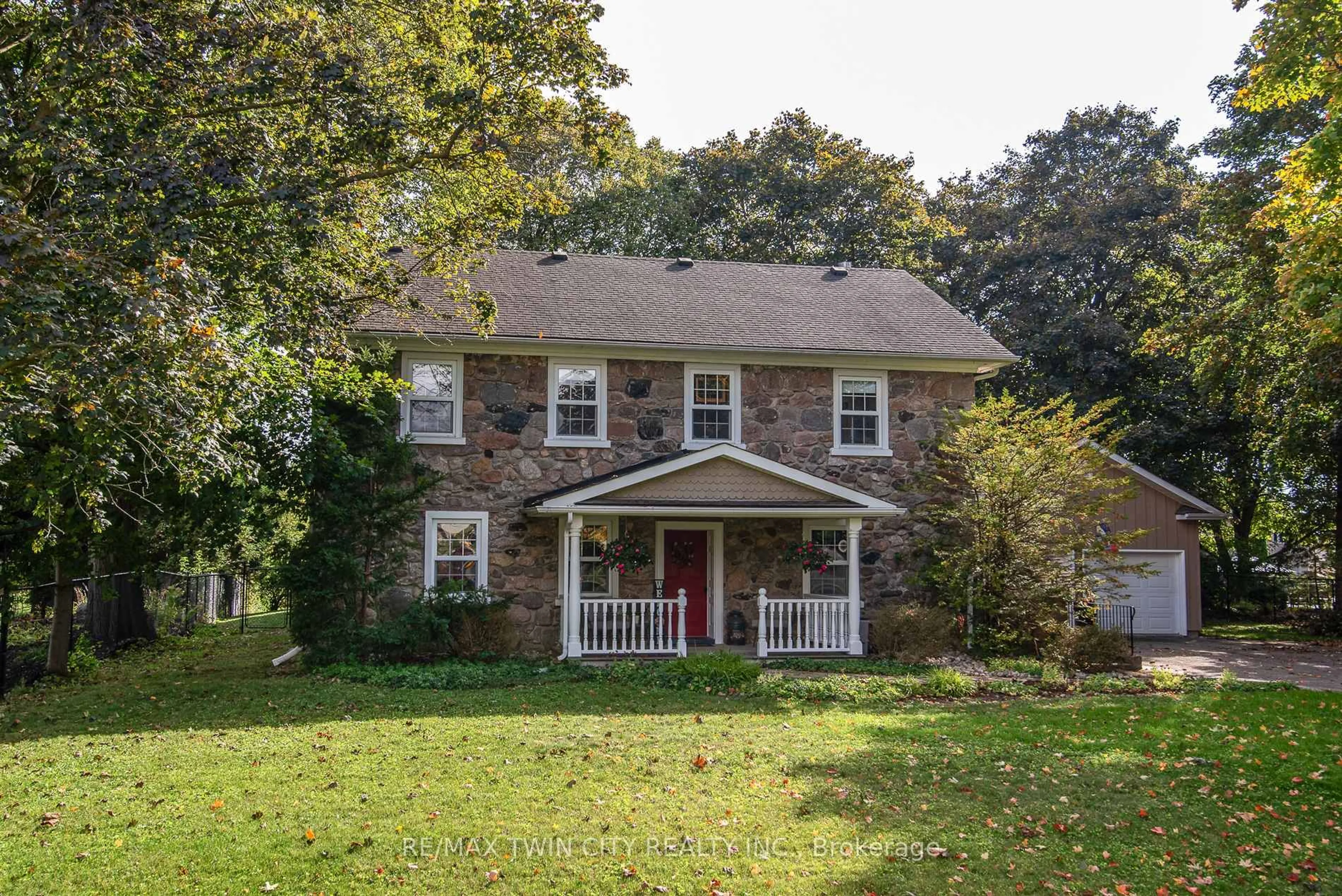 Home with brick exterior material, street for 274 Woodridge Dr, Wilmot Ontario N0B 2H0