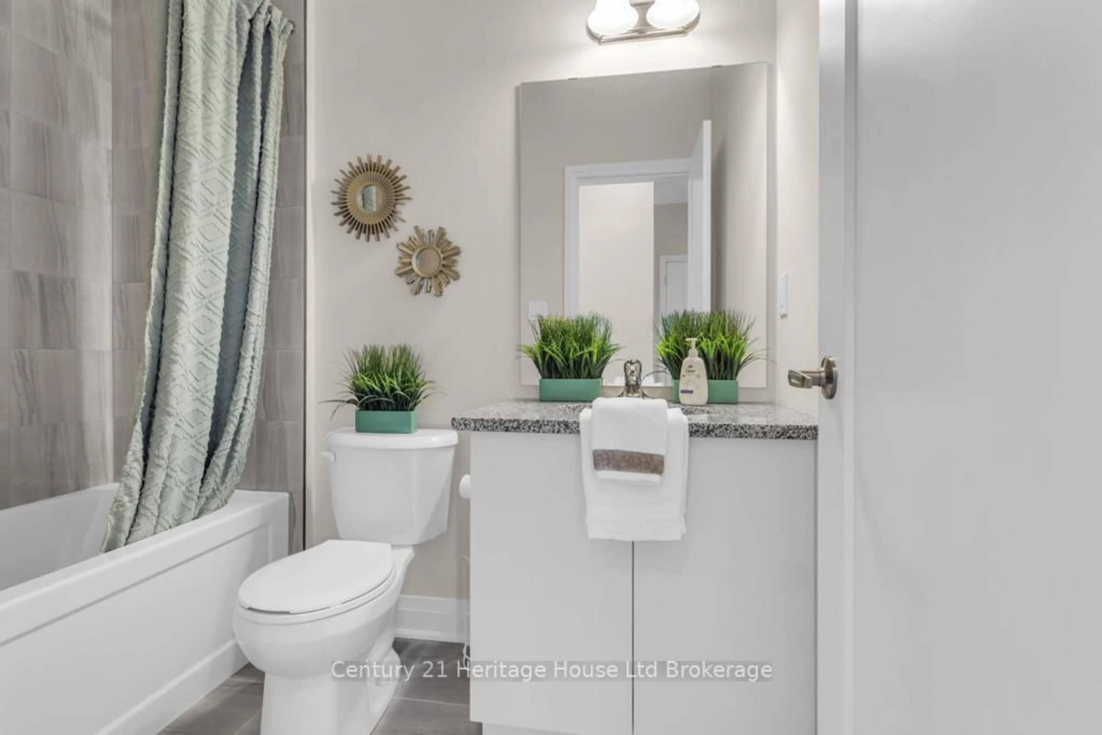 Standard bathroom, ceramic/tile floor for 230 Middleton St, Zorra Ontario N0M 2M0