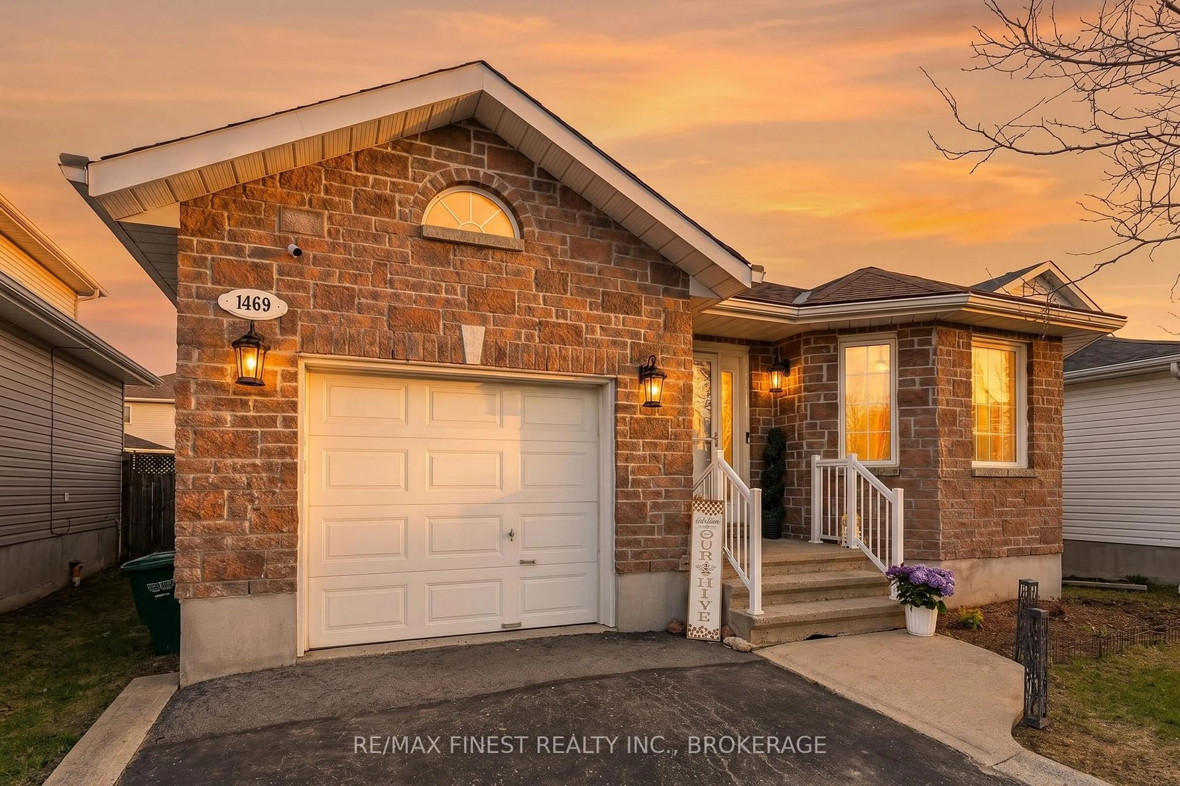 Home with brick exterior material, street for 1469 Birchwood Dr, Kingston Ontario K7P 3H3