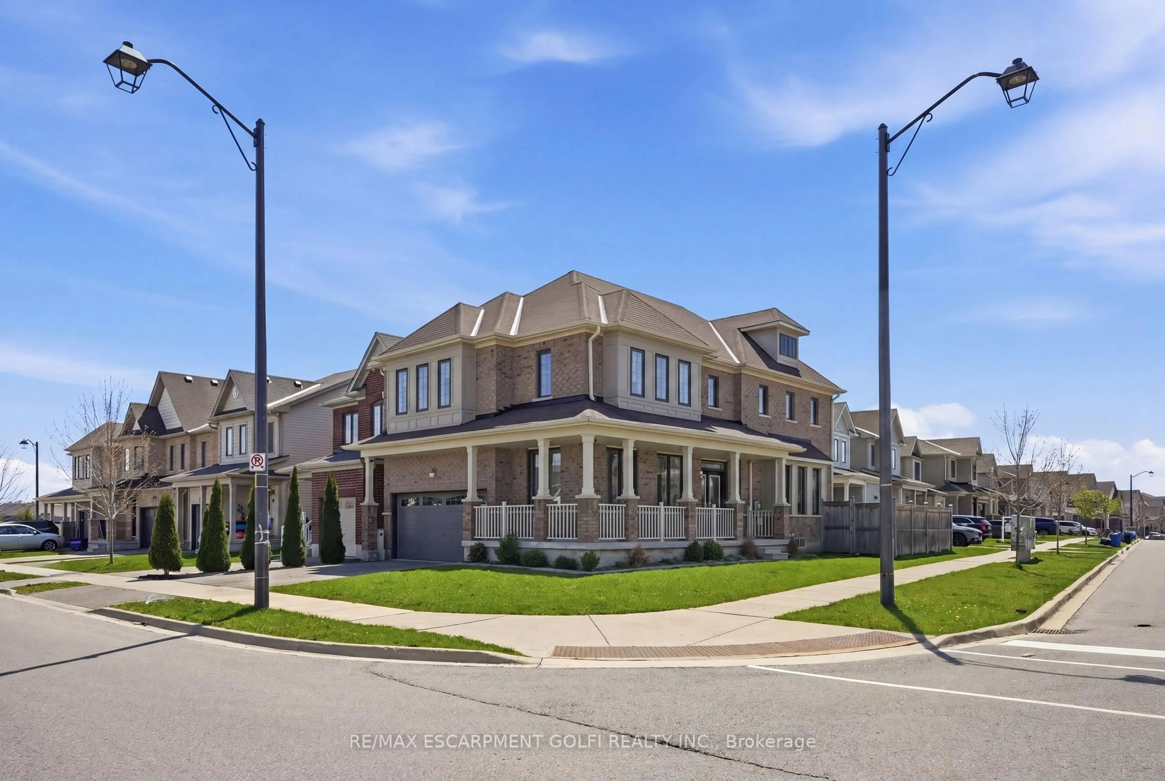 Unknown for 57 Thompson Rd, Haldimand Ontario N3W 0B7