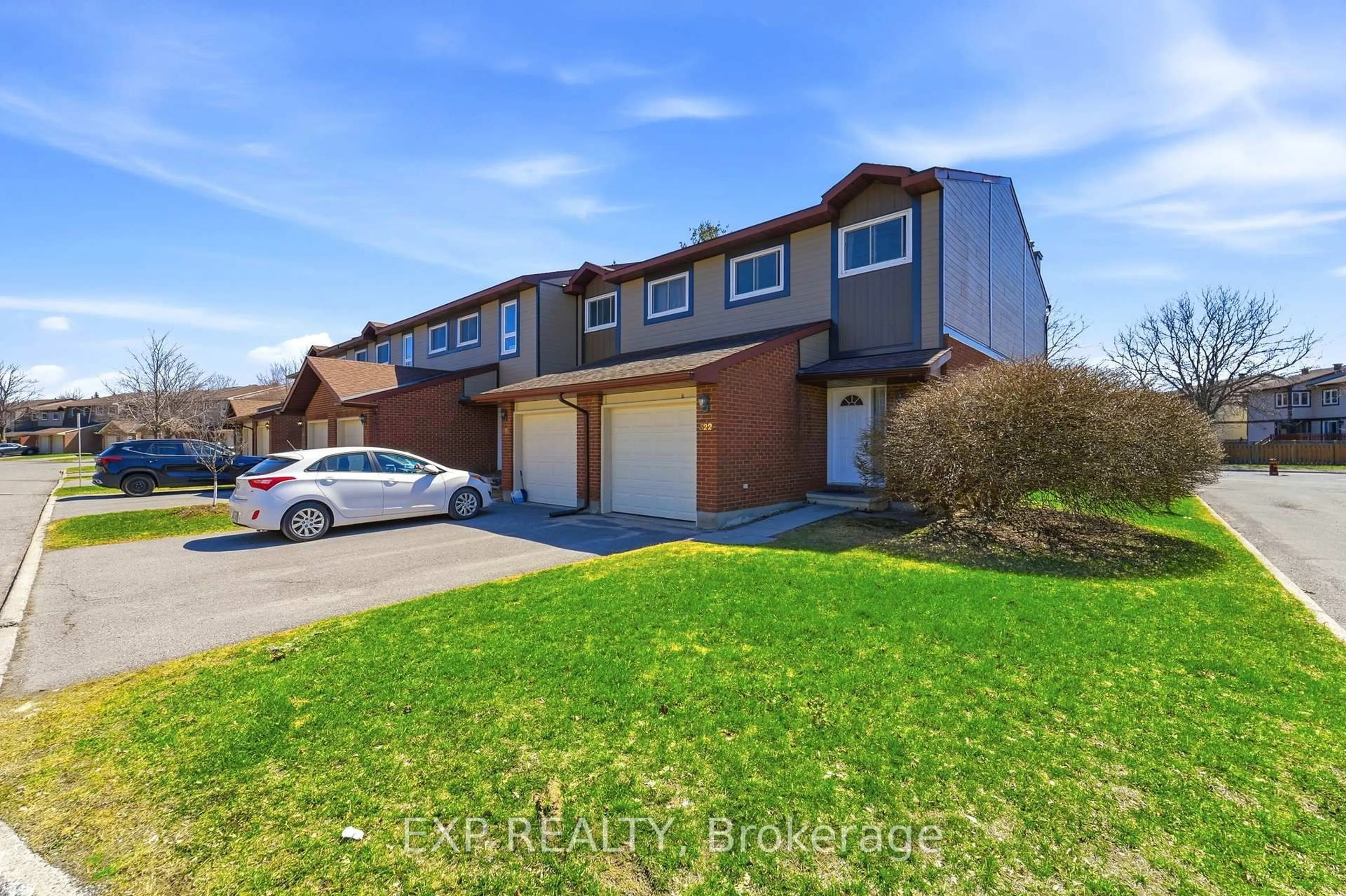 A pic from outside/outdoor area/front of a property/back of a property/a pic from drone, street for 322 Robillard Private #8, Ottawa Ontario K1T 2V8