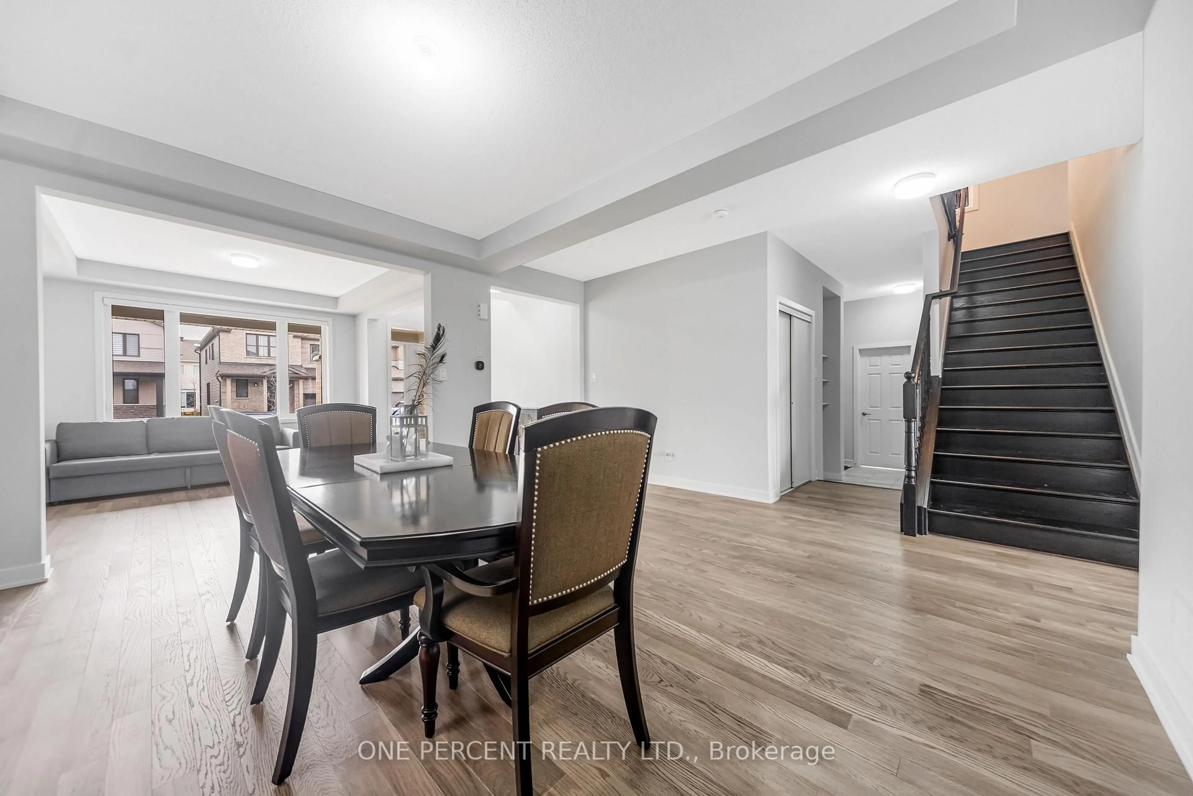 Dining room, unknown for 1016 Showman St, Richmond Ontario K0A 2Z0