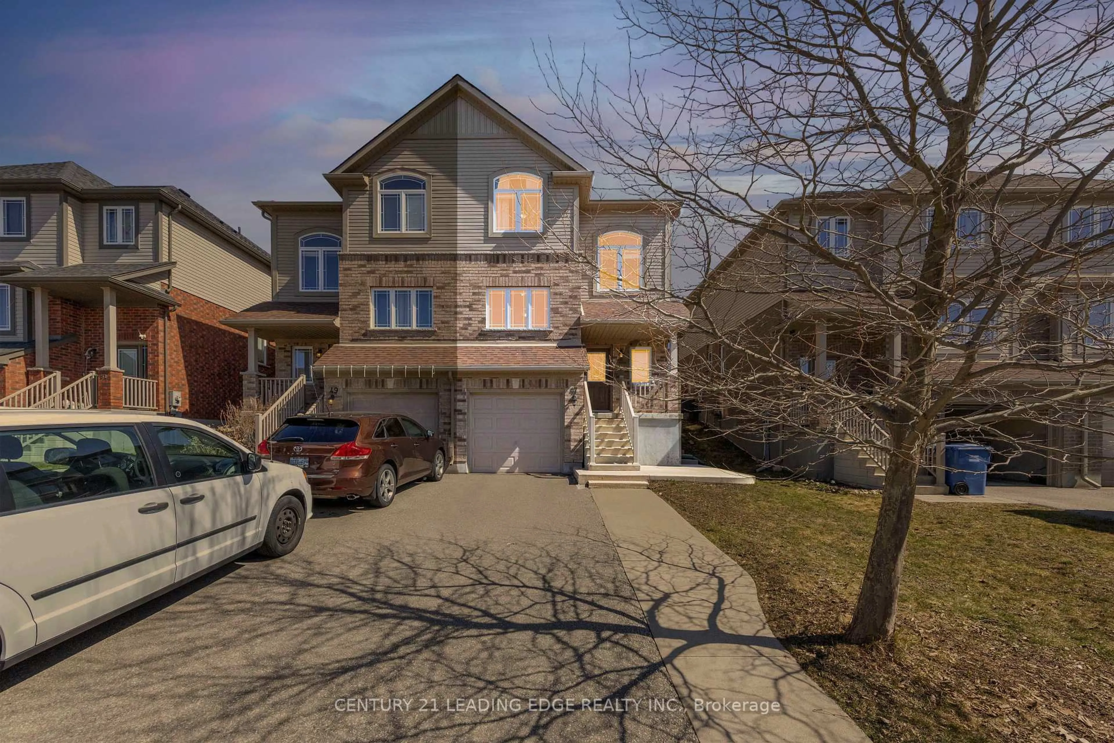 Unknown for 47 OAKES Cres, Guelph Ontario N1E 0J6
