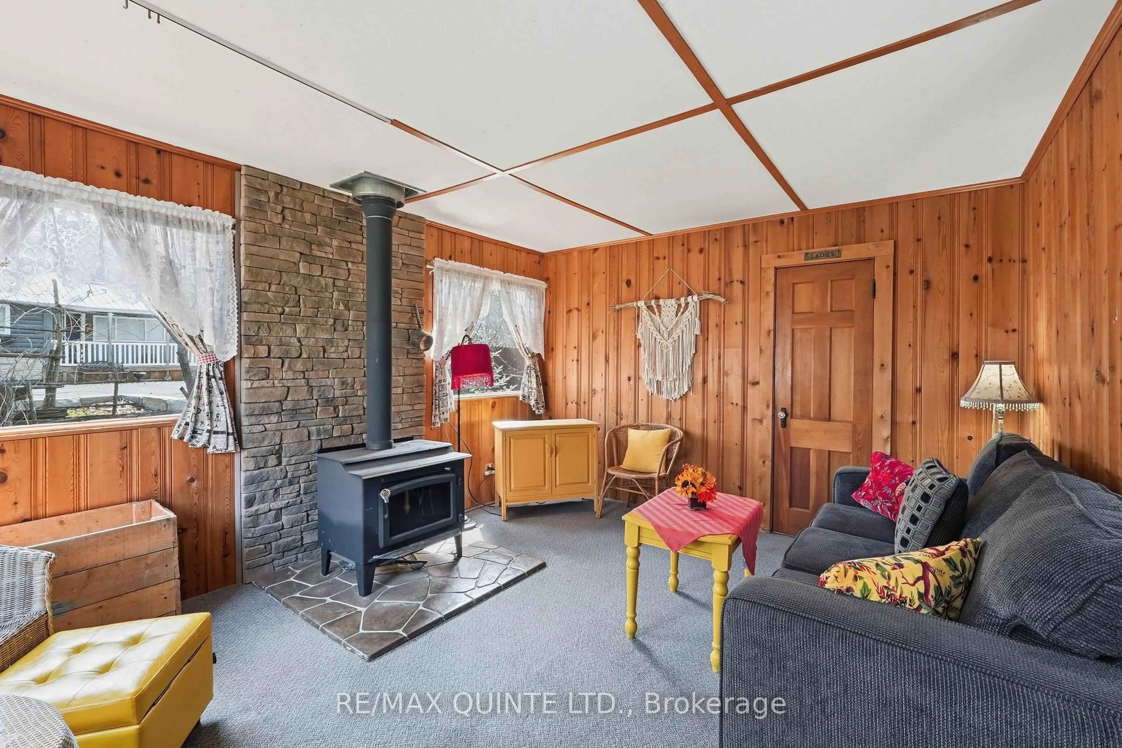 Living room with furniture, unknown for 11 Fire Route 33 Rte, Havelock-Belmont-Methuen Ontario K0L 1Z0