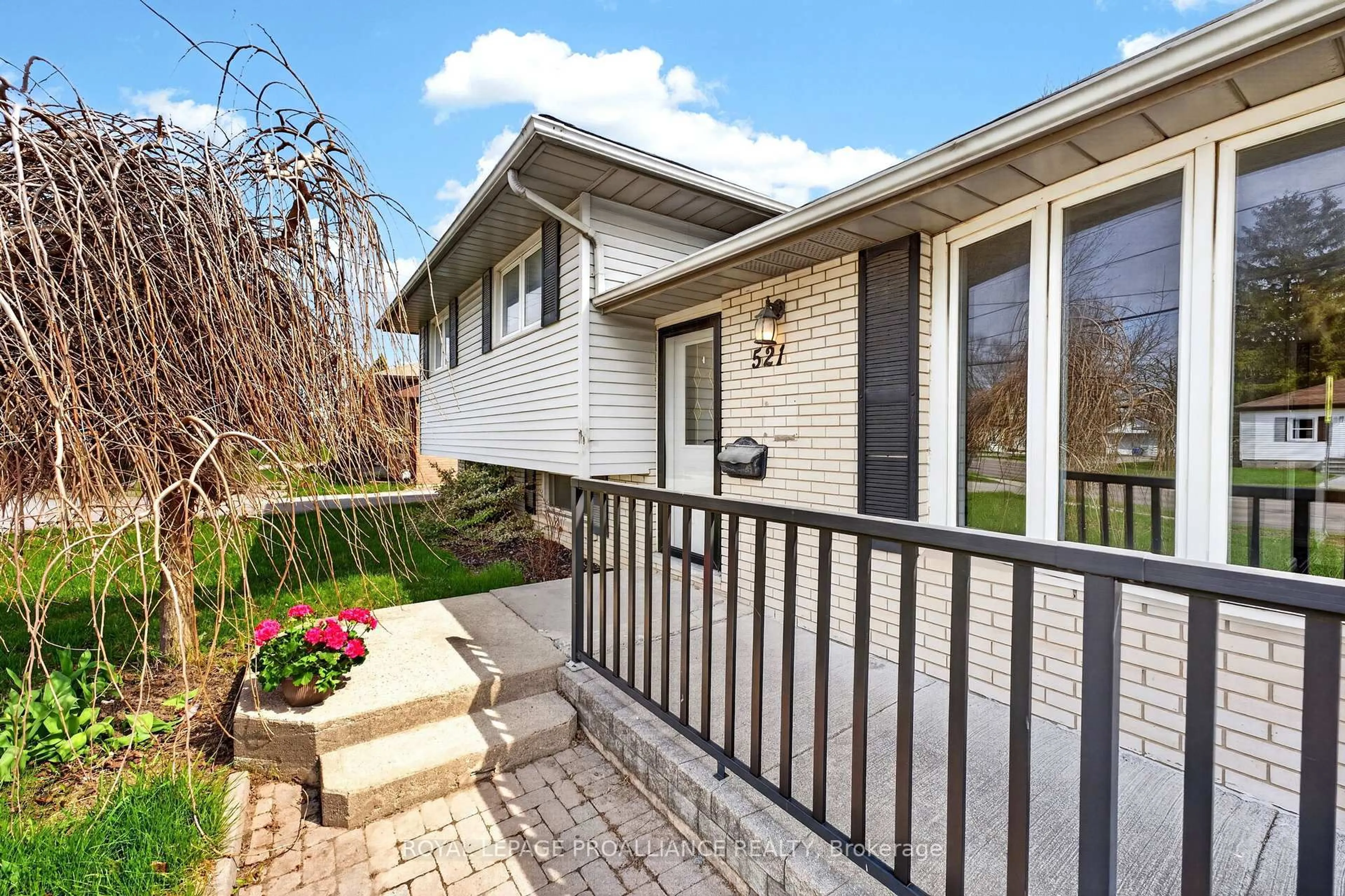 Home with brick exterior material, street for 521 Sidney St, Belleville Ontario K8P 4A4