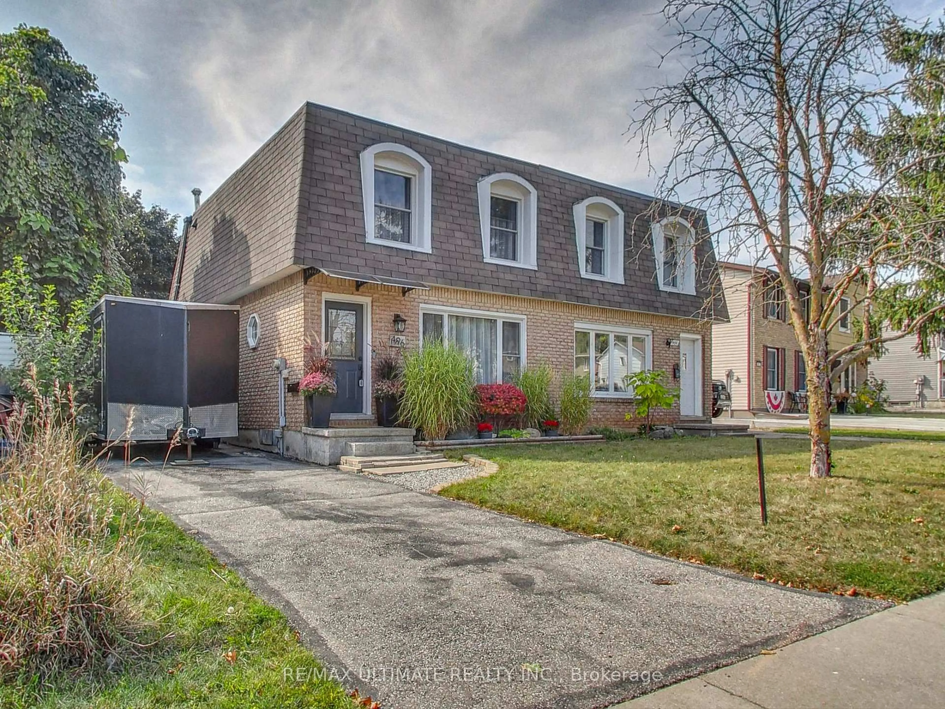 Home with brick exterior material, street for 496 Elgin St, Cambridge Ontario N1R 6A1