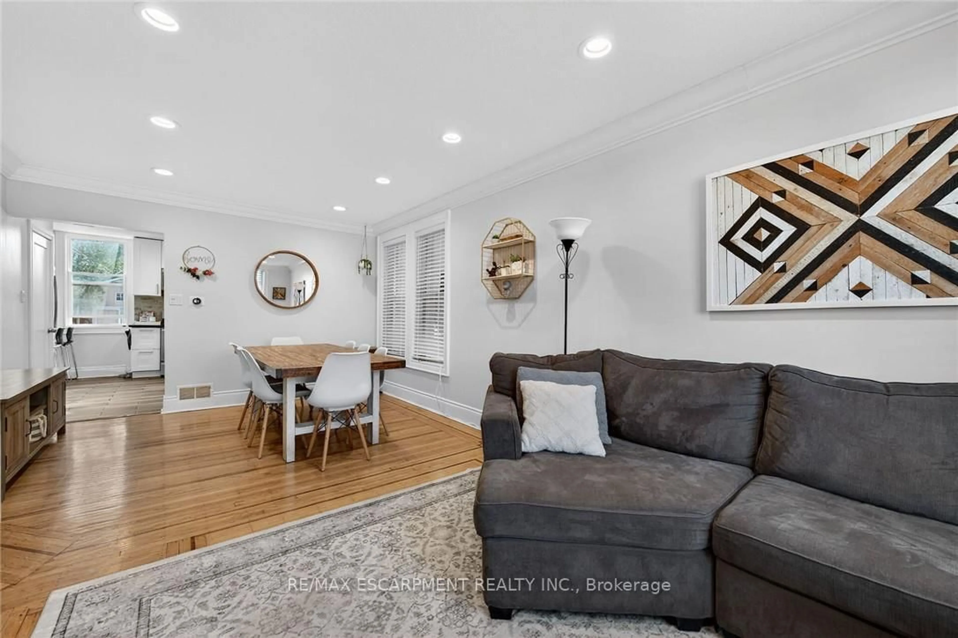 Living room with furniture, unknown for 179 Burris St, Hamilton Ontario L8M 2J7