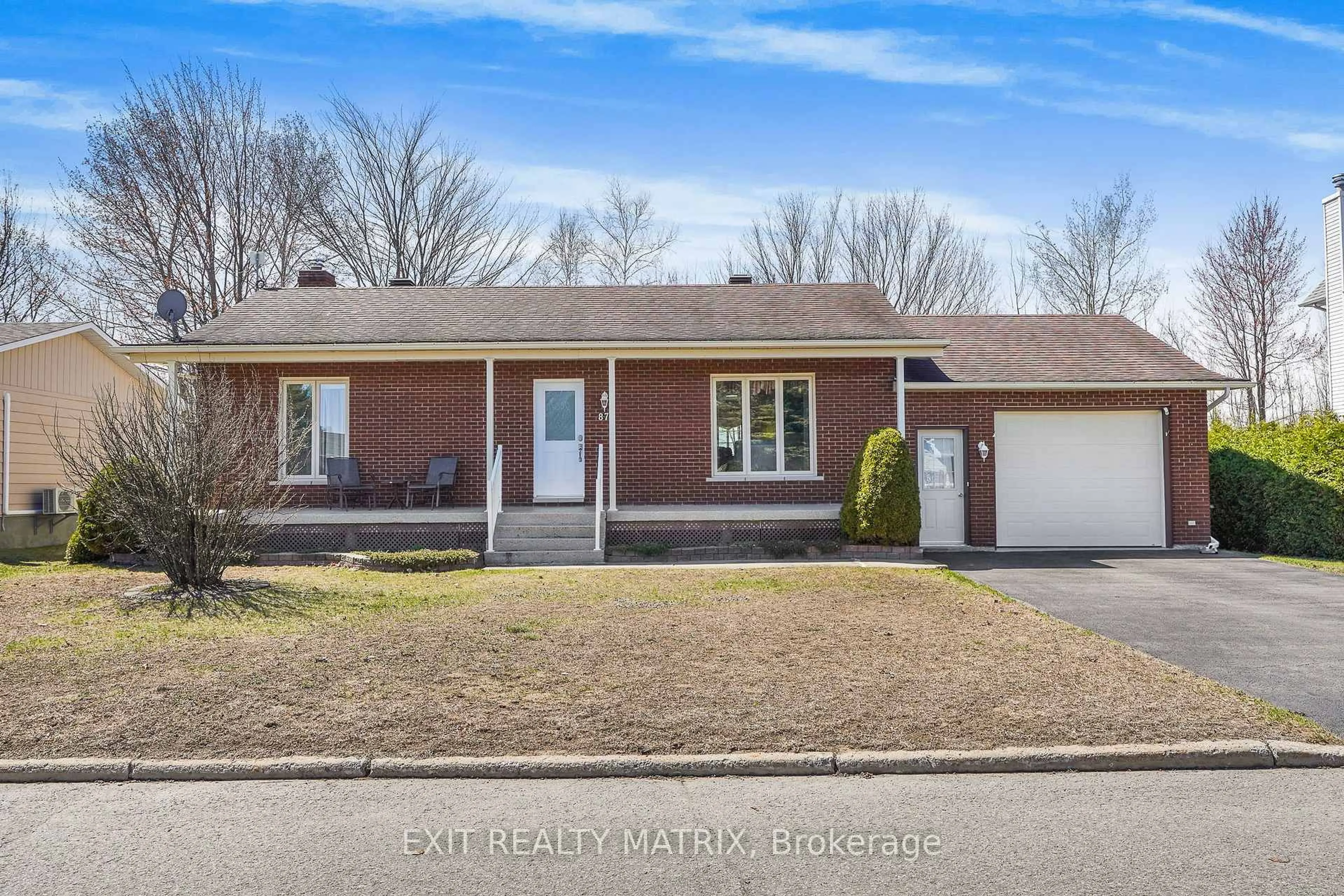Home with brick exterior material, street for 87 Lalande Cres, Alfred and Plantagenet Ontario K0B 1A0