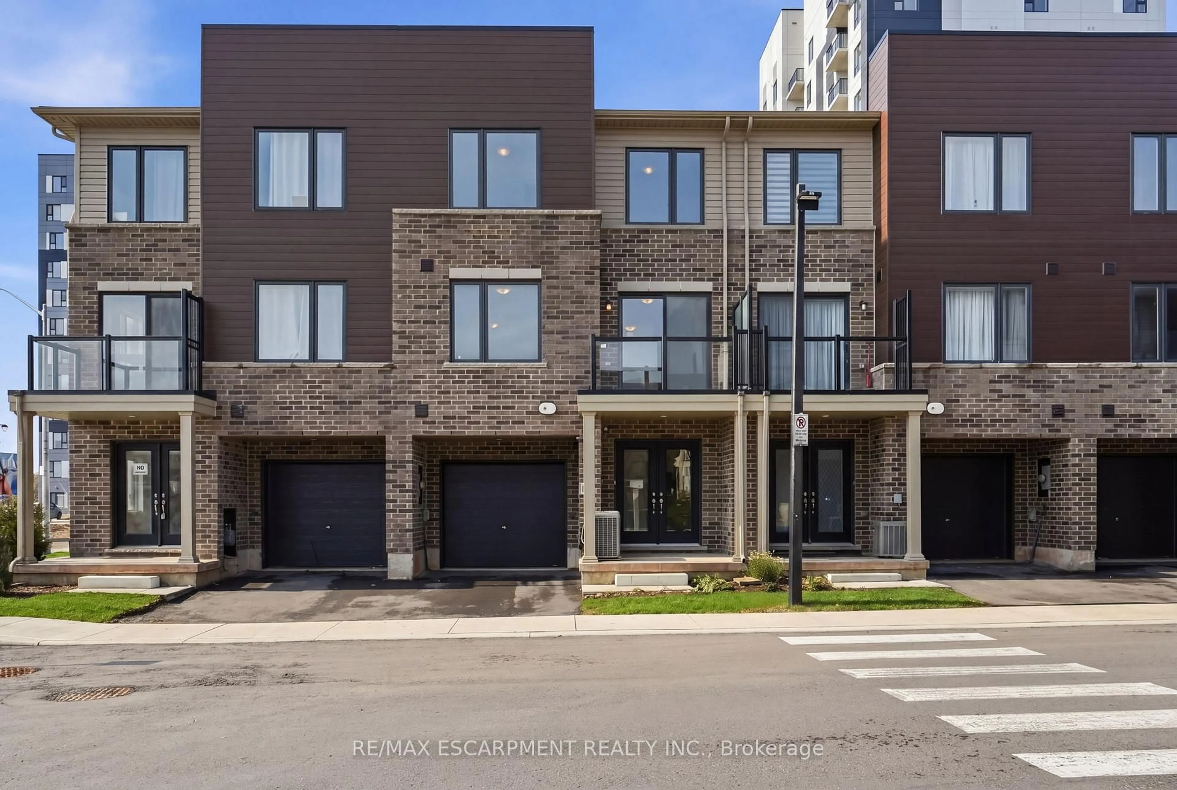 Home with brick exterior material, street for 34 Dryden Lane, Hamilton Ontario L8H 0B6