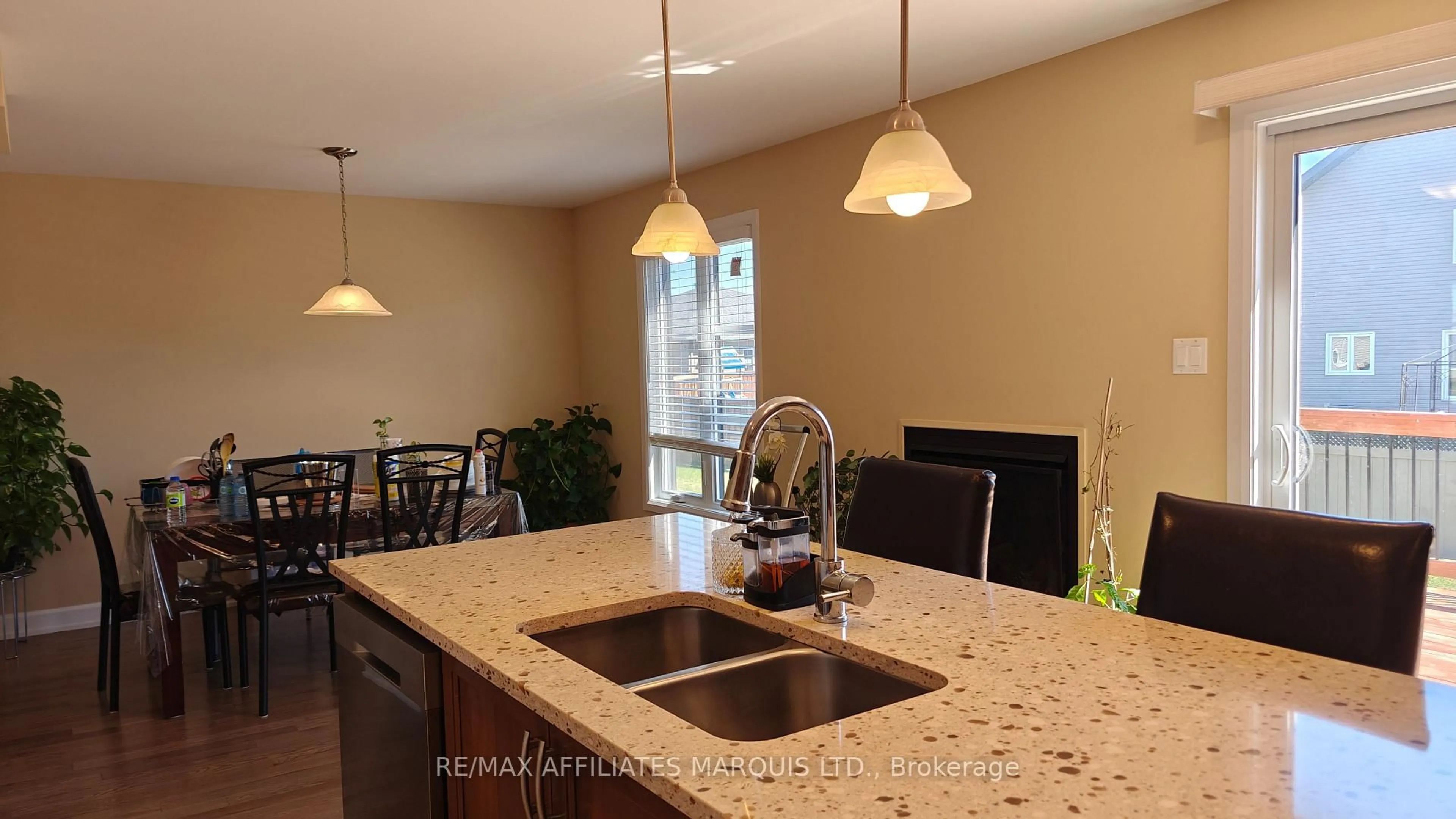 Open concept kitchen, ceramic/tile floor for 369 Belfort Cres, Cornwall Ontario K6H 0H4