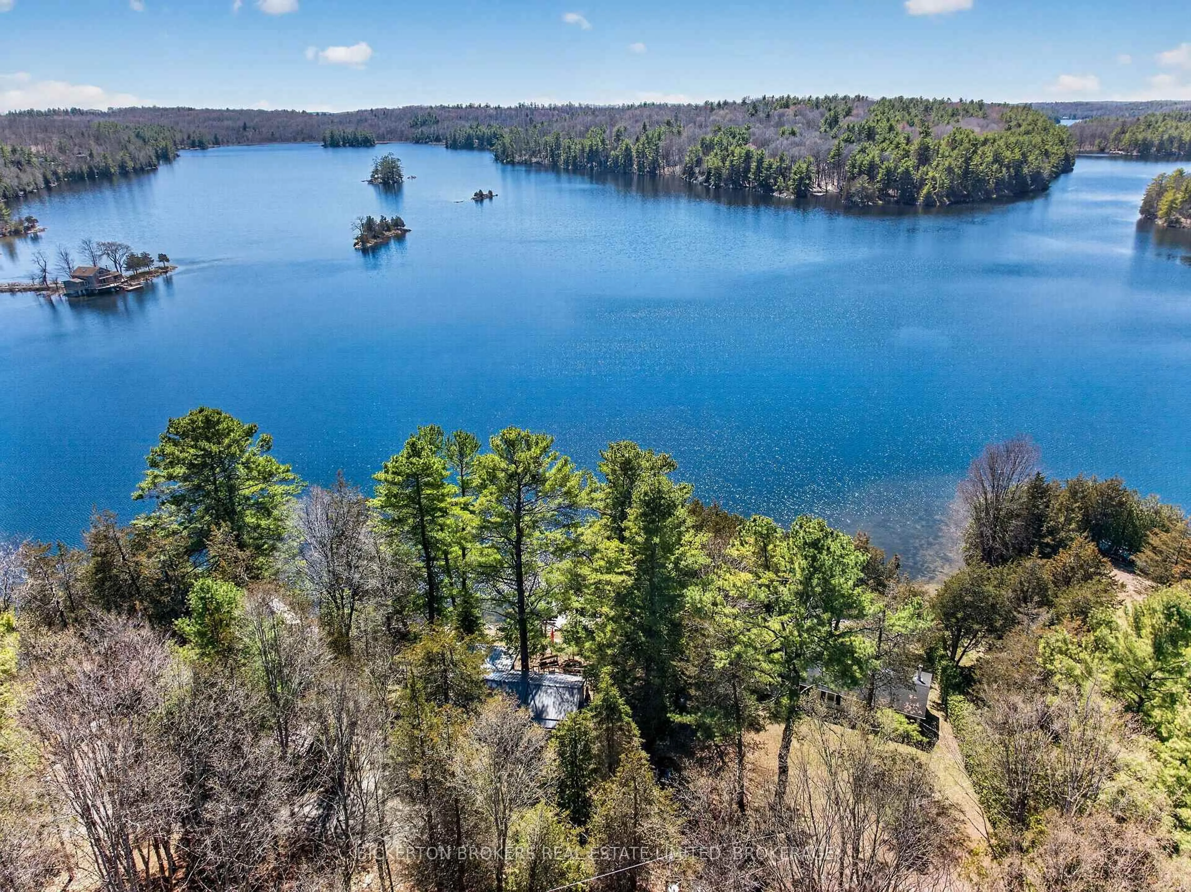 A pic from outside/outdoor area/front of a property/back of a property/a pic from drone, water/lake/river/ocean view for 922 Fiddlehead Lane, Leeds and the Thousand Islands Ontario K0E 1N0