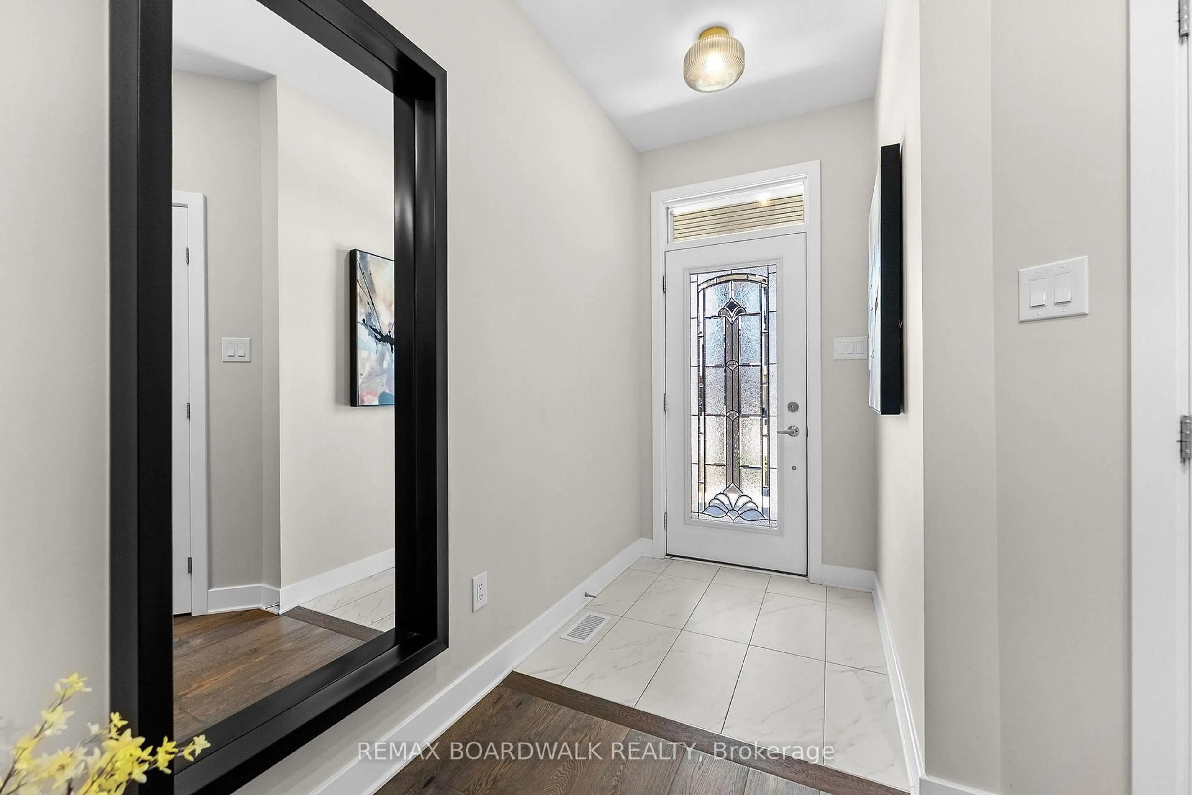 Indoor entryway for 171 Bristol Cres, North Grenville Ontario K0G 1J0