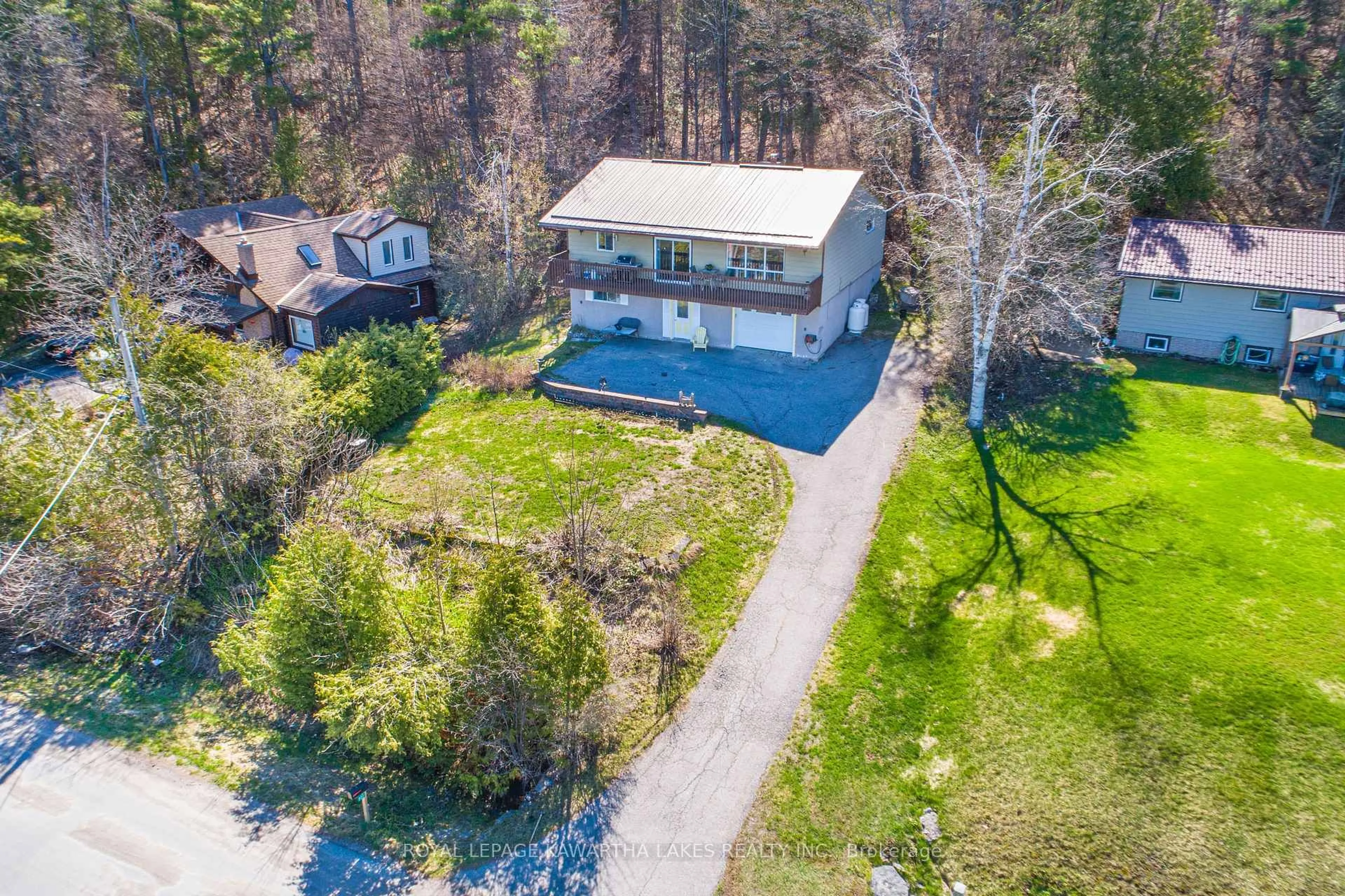 A pic from outside/outdoor area/front of a property/back of a property/a pic from drone, unknown for 805 Cedar Glen Rd, Kawartha Lakes Ontario K0M 1L0