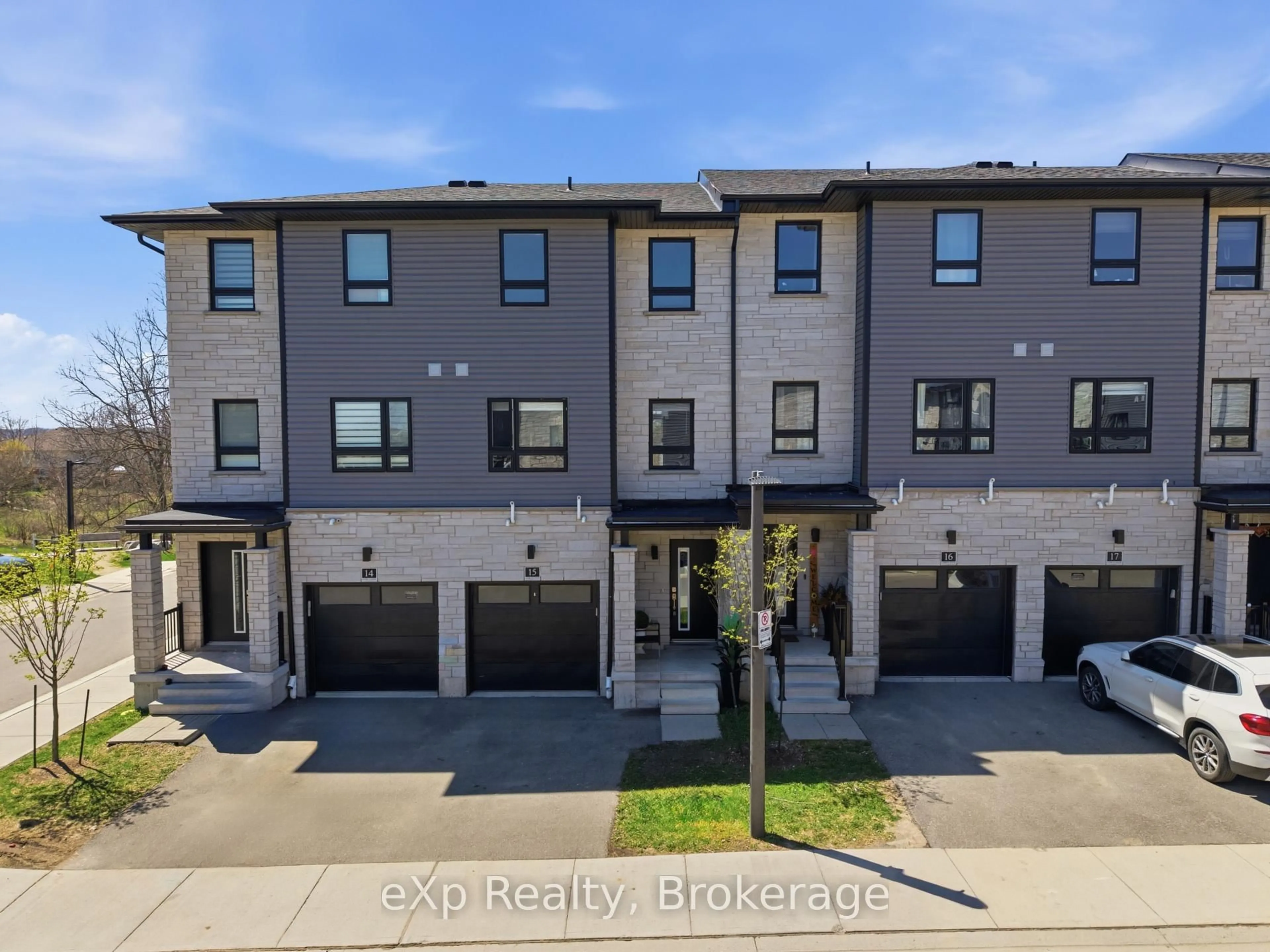 A pic from outside/outdoor area/front of a property/back of a property/a pic from drone, street for 51 Sparrow Ave #15, Cambridge Ontario N1T 0E5