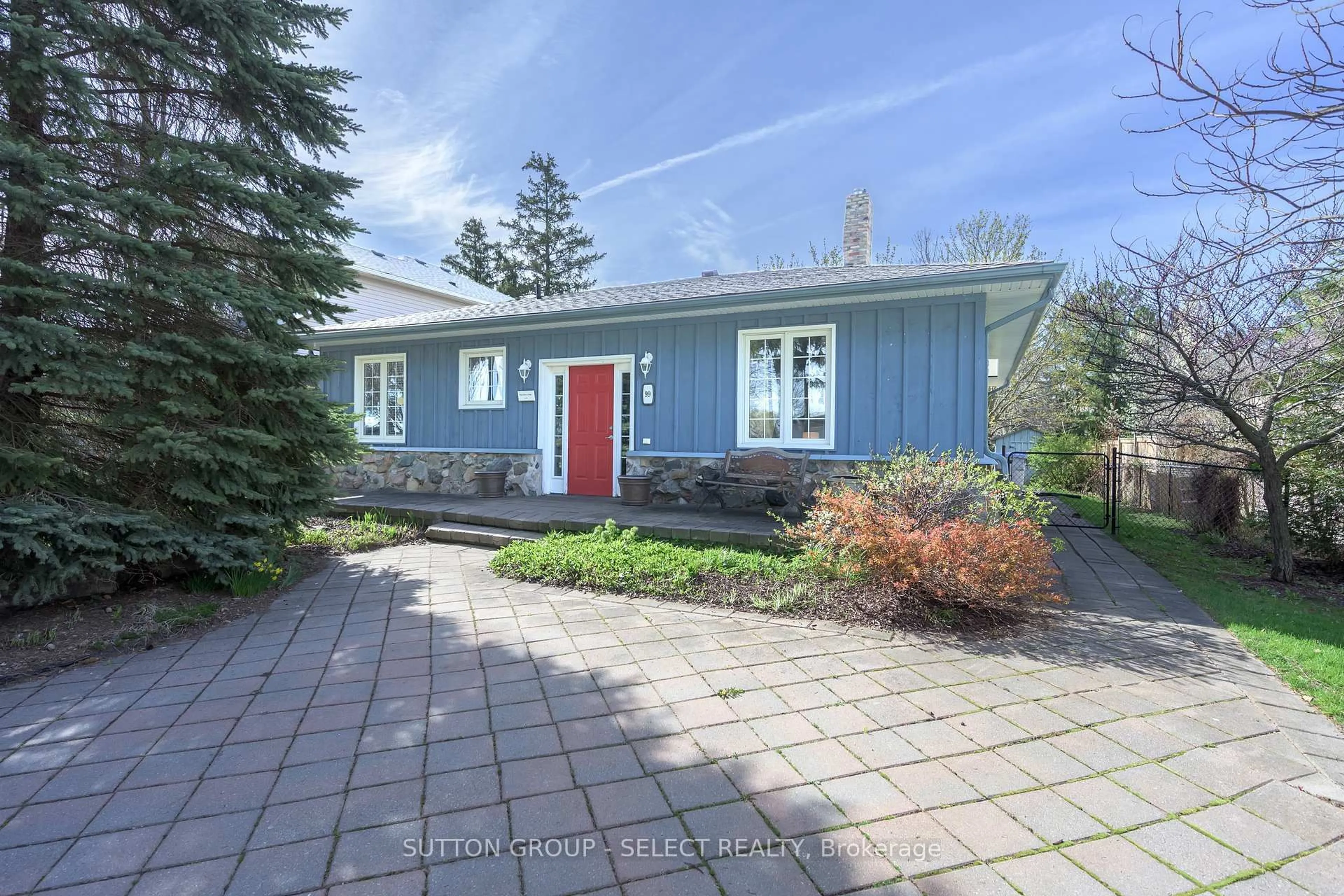 Unknown for 99 Duchess Ave, Lucan Biddulph Ontario N0M 2J0