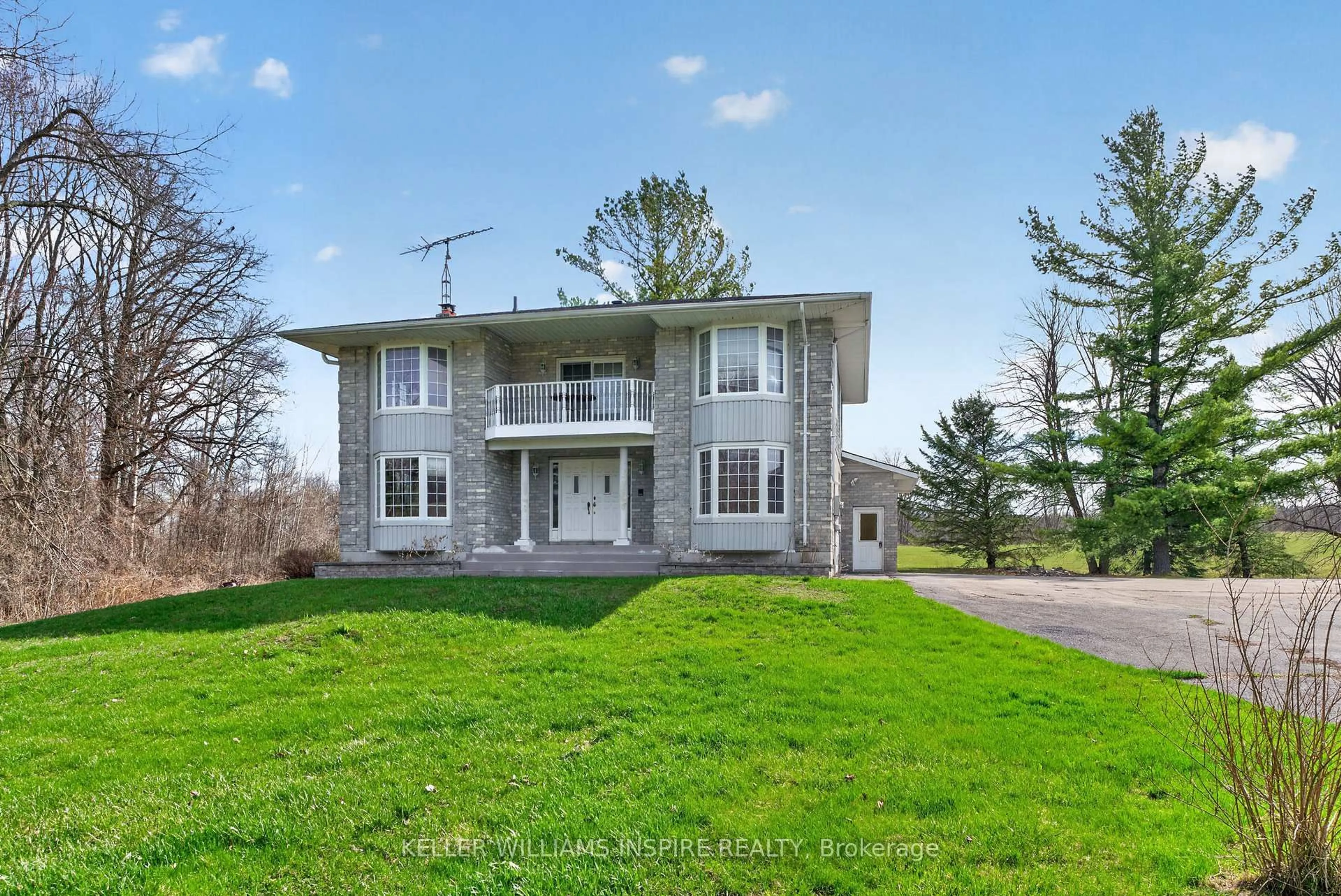A pic from outside/outdoor area/front of a property/back of a property/a pic from drone, unknown for 1866 Frankford-Stirling Rd, Stirling Ontario K0K 3E0