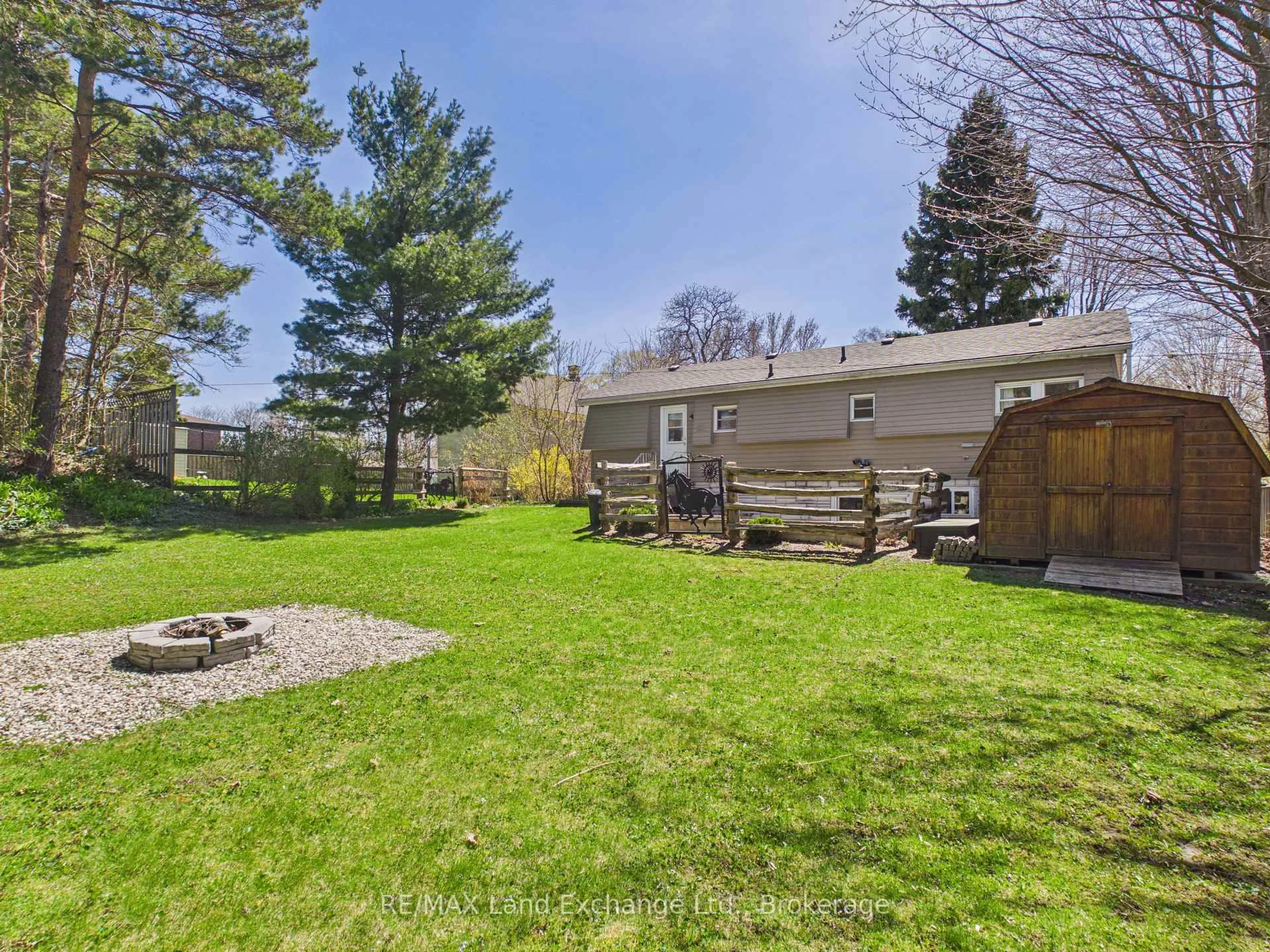 Unknown for 381 Nelson St, Kincardine Ontario N2Z 1X7