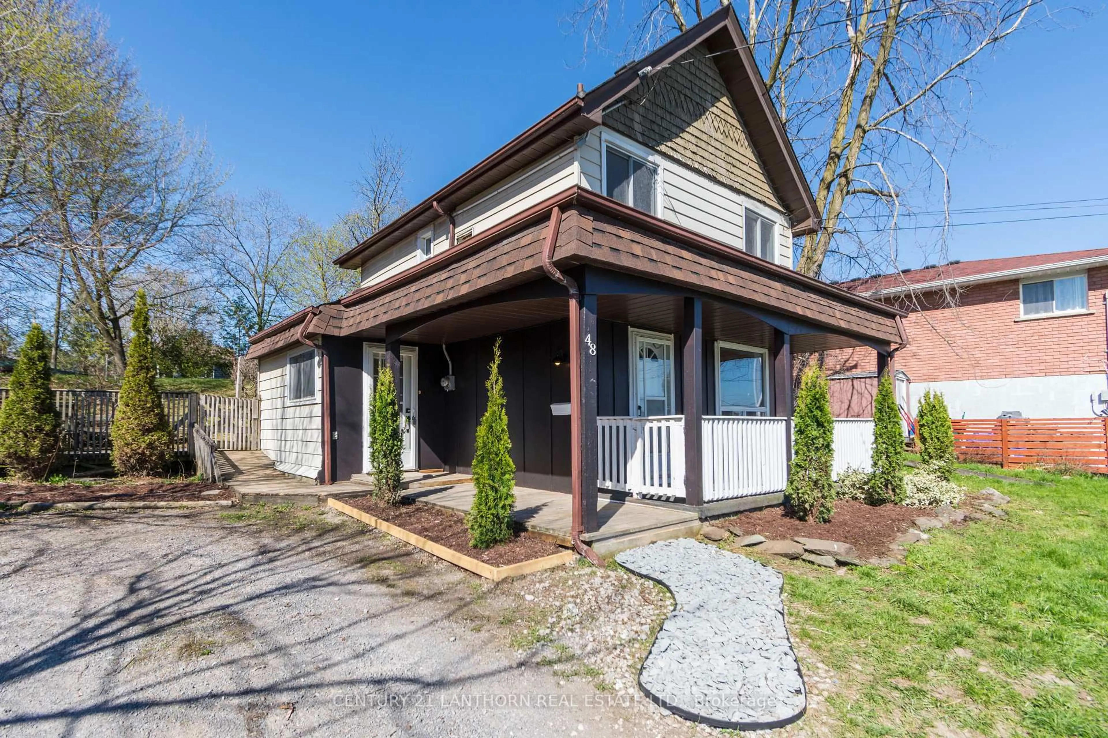 Home with brick exterior material, street for 48 Wallbridge Cres, Belleville Ontario K8P 1Z4