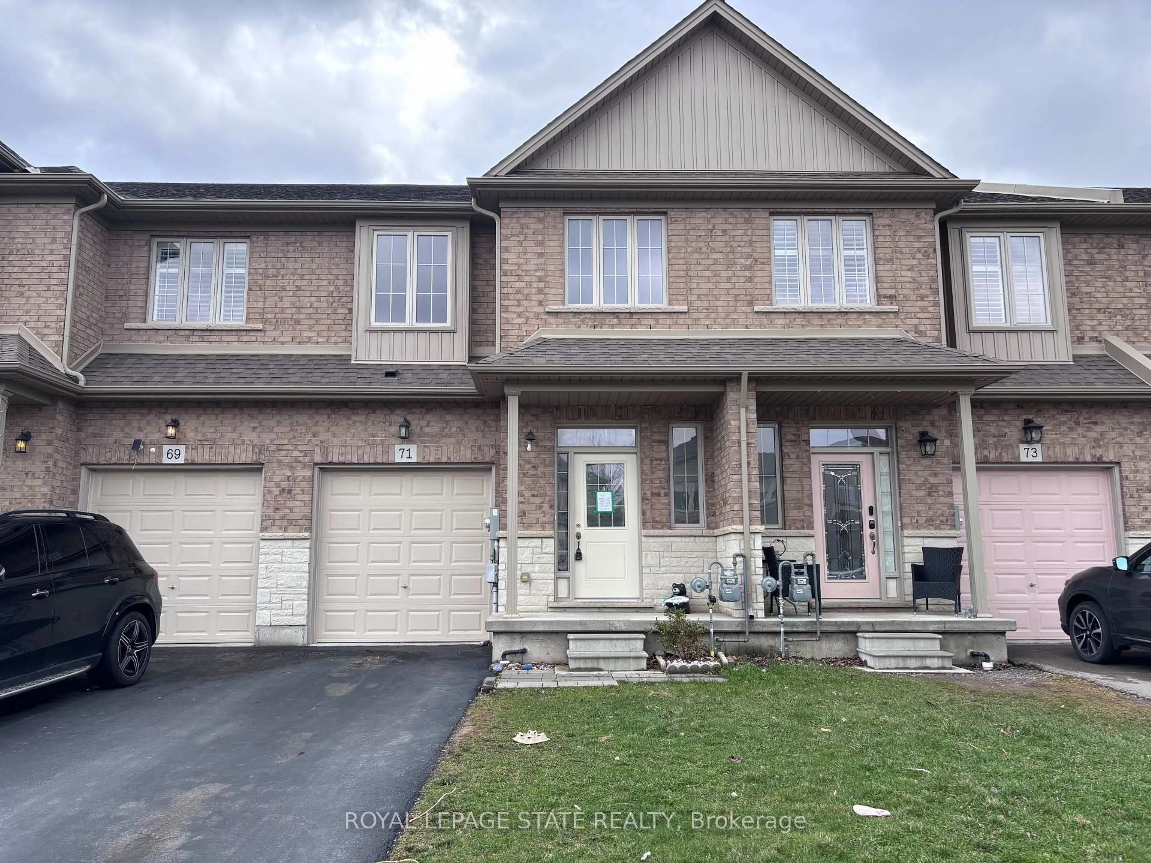 Unknown for 71 Fairgrounds Dr, Hamilton Ontario L0R 1C0