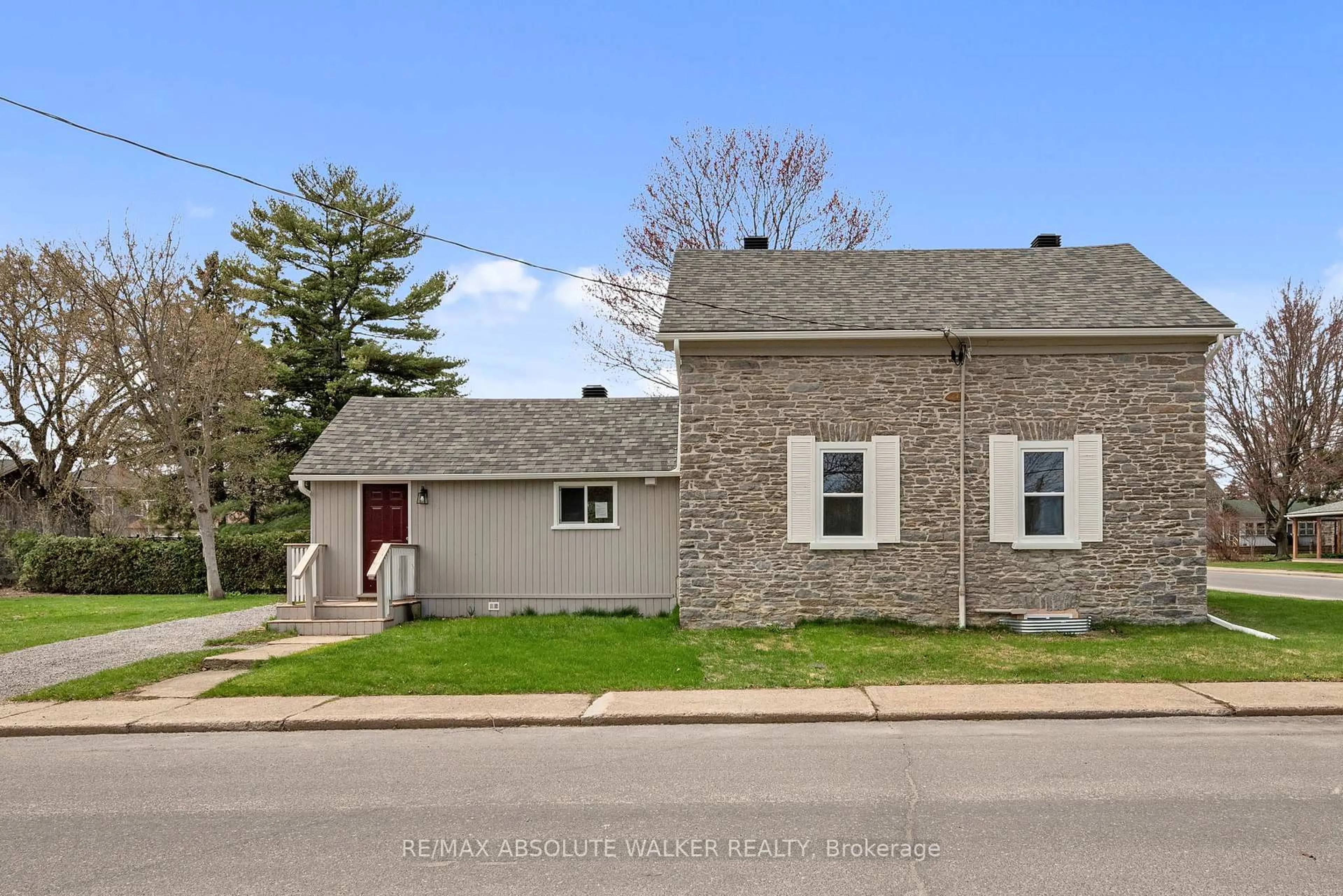 Home with brick exterior material, street for 297 Park St, Prescott Ontario K0E 1T0
