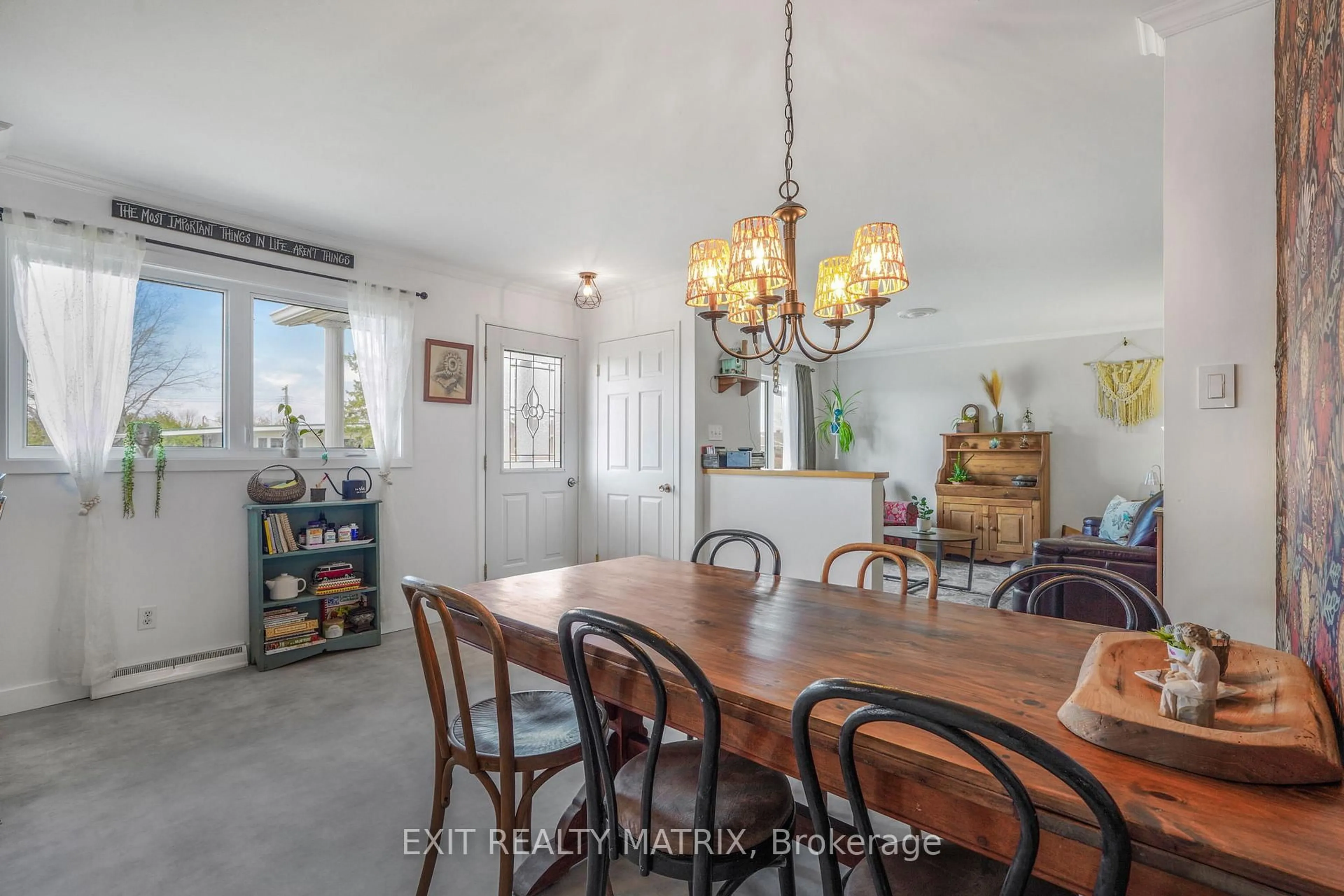 Dining room, unknown for 509 Ghislain St, Hawkesbury Ontario K6A 2X7