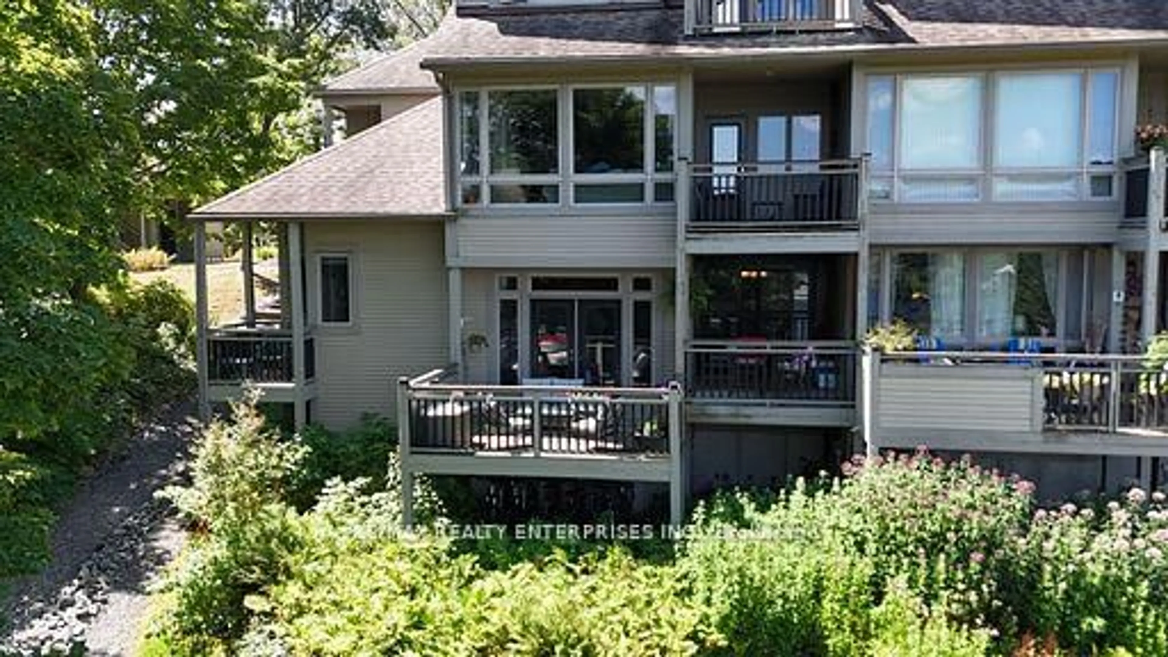 Unknown for 811 Grandview Hilltop Dr #8, Huntsville Ontario P1H 2J5