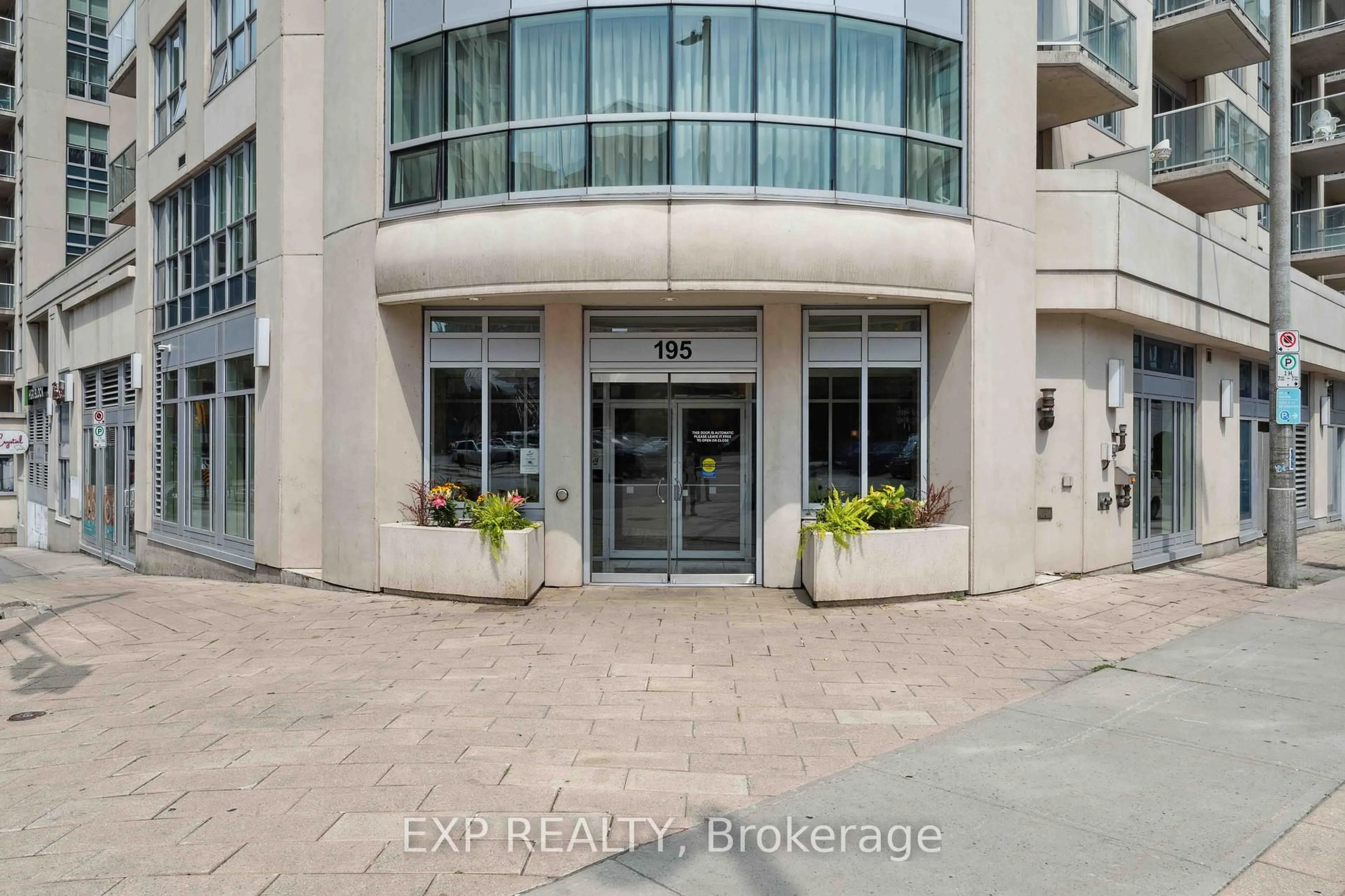 Unknown for 195 Besserer St #1805, Ottawa Ontario K1N 0B6