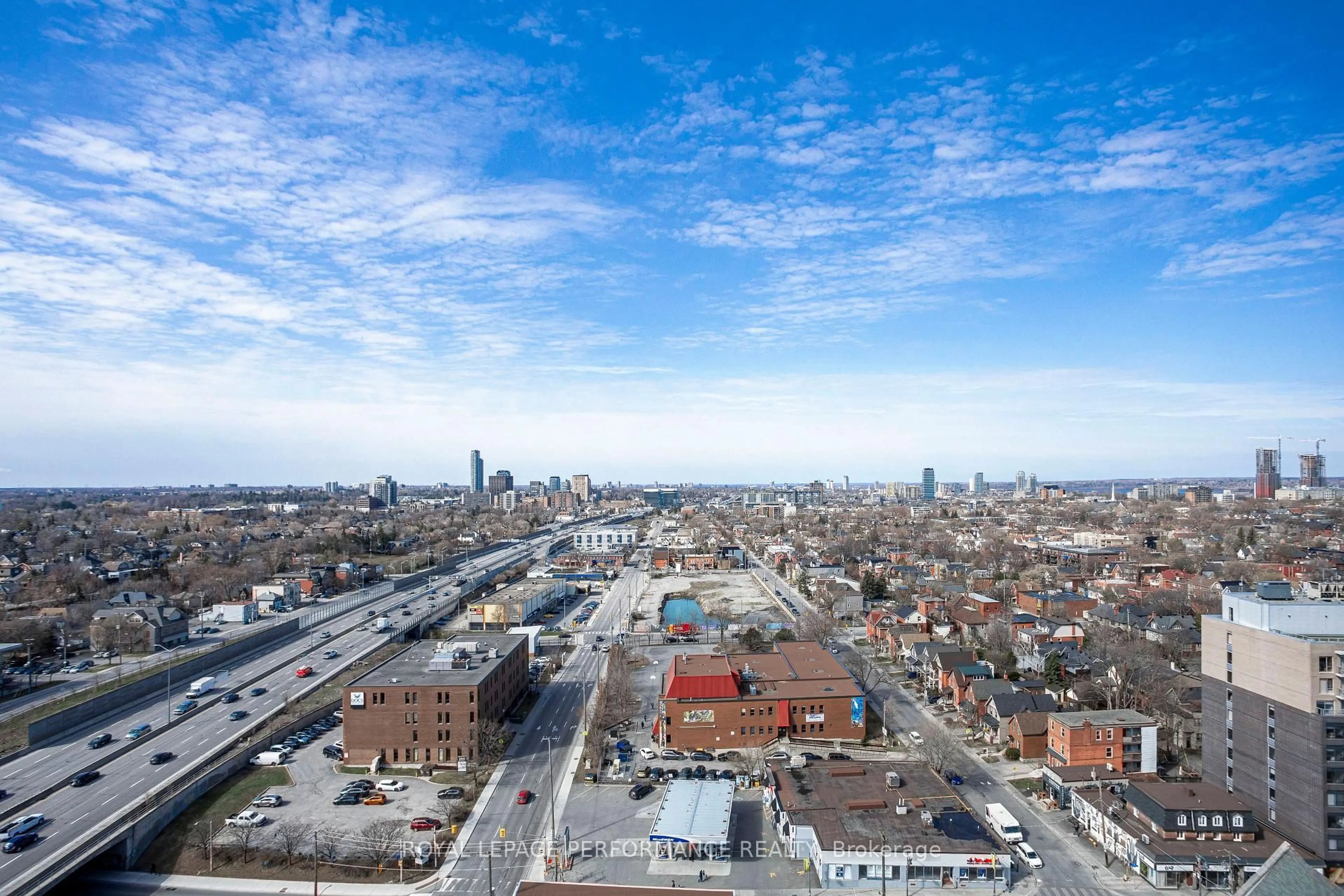 A pic from outside/outdoor area/front of a property/back of a property/a pic from drone, city buildings view from balcony for 203 Catherine St #1704, Ottawa Ontario K2P 1J5