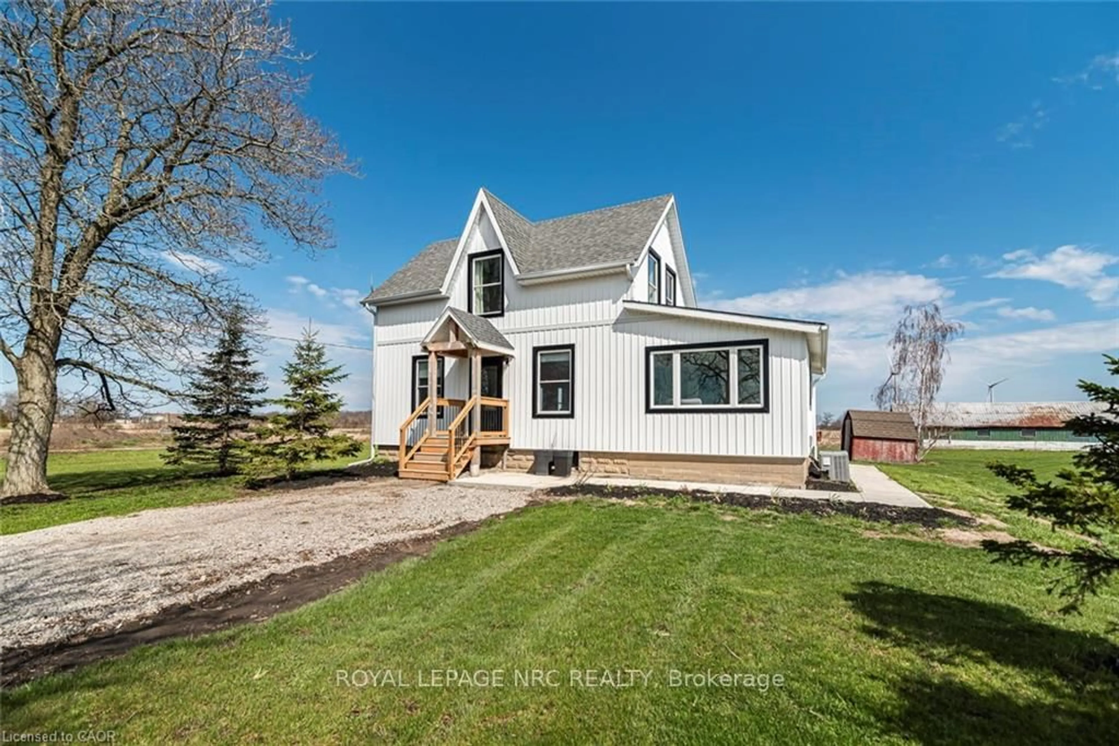 Home with vinyl exterior material, street for 136 Rymer Rd, Haldimand Ontario N0A 1K0
