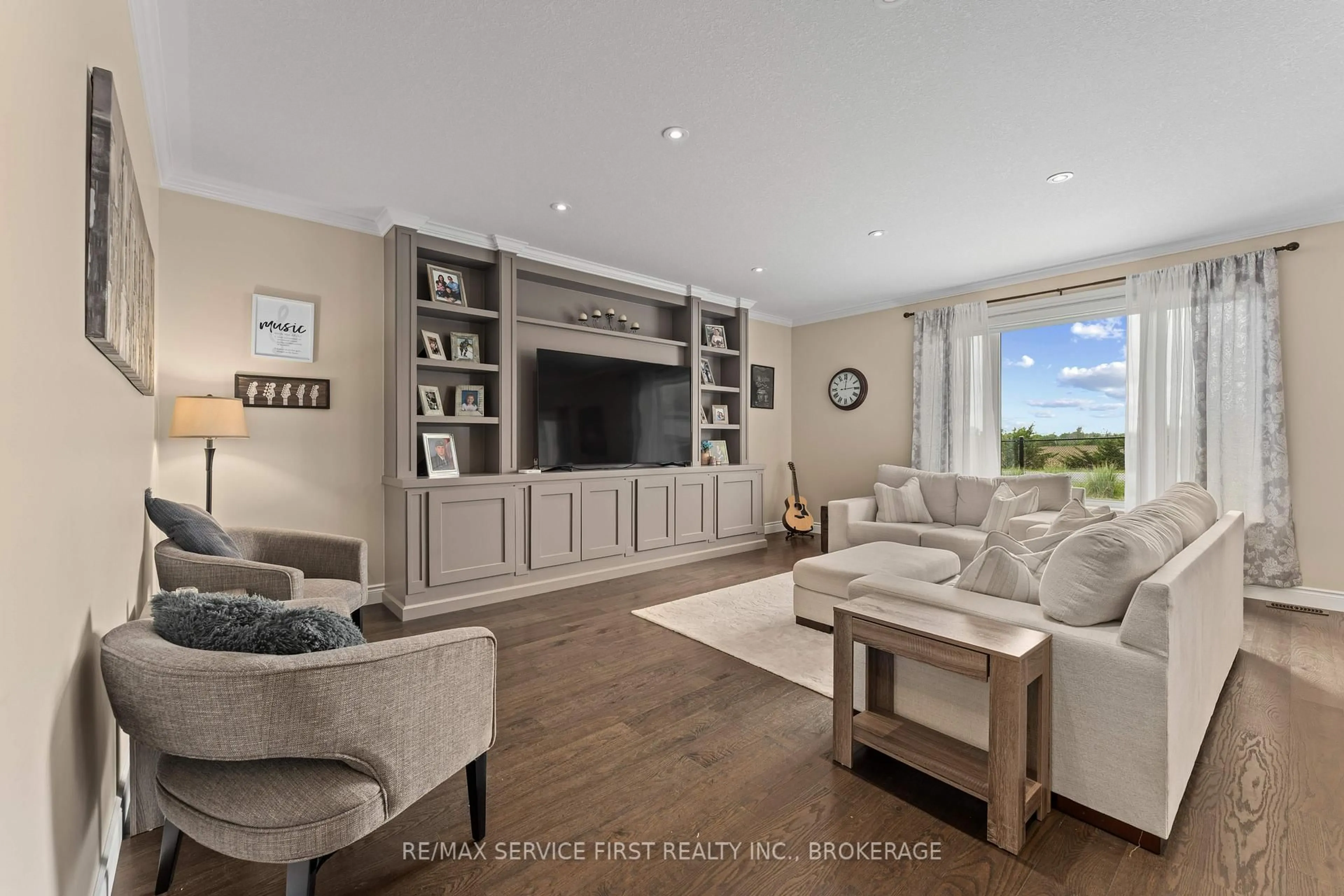Living room with furniture, unknown for 141 Champagne Cres, Loyalist Ontario K7N 0B3