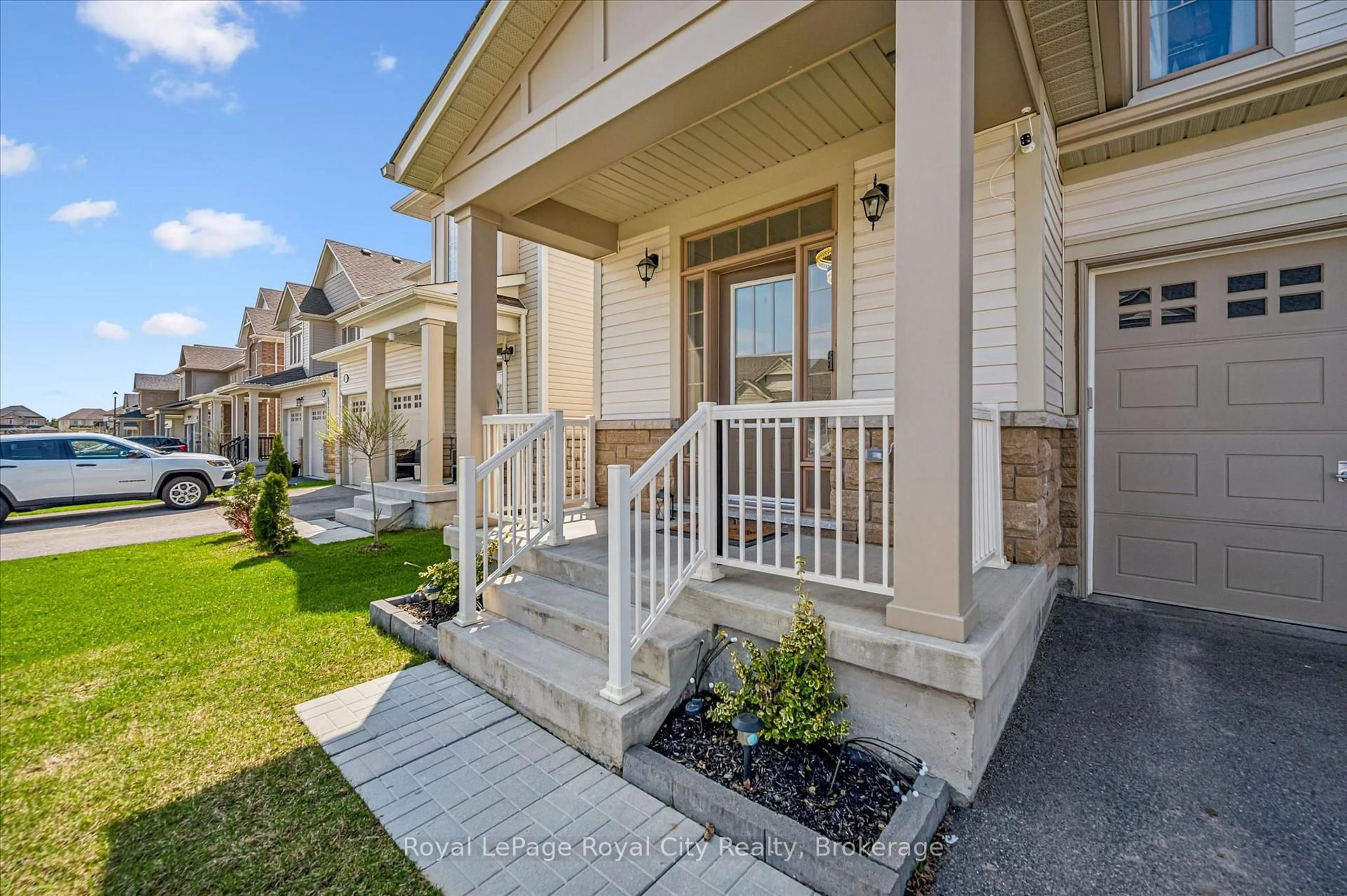 Unknown for 145 Harpin Way, Centre Wellington Ontario N1M 2W3