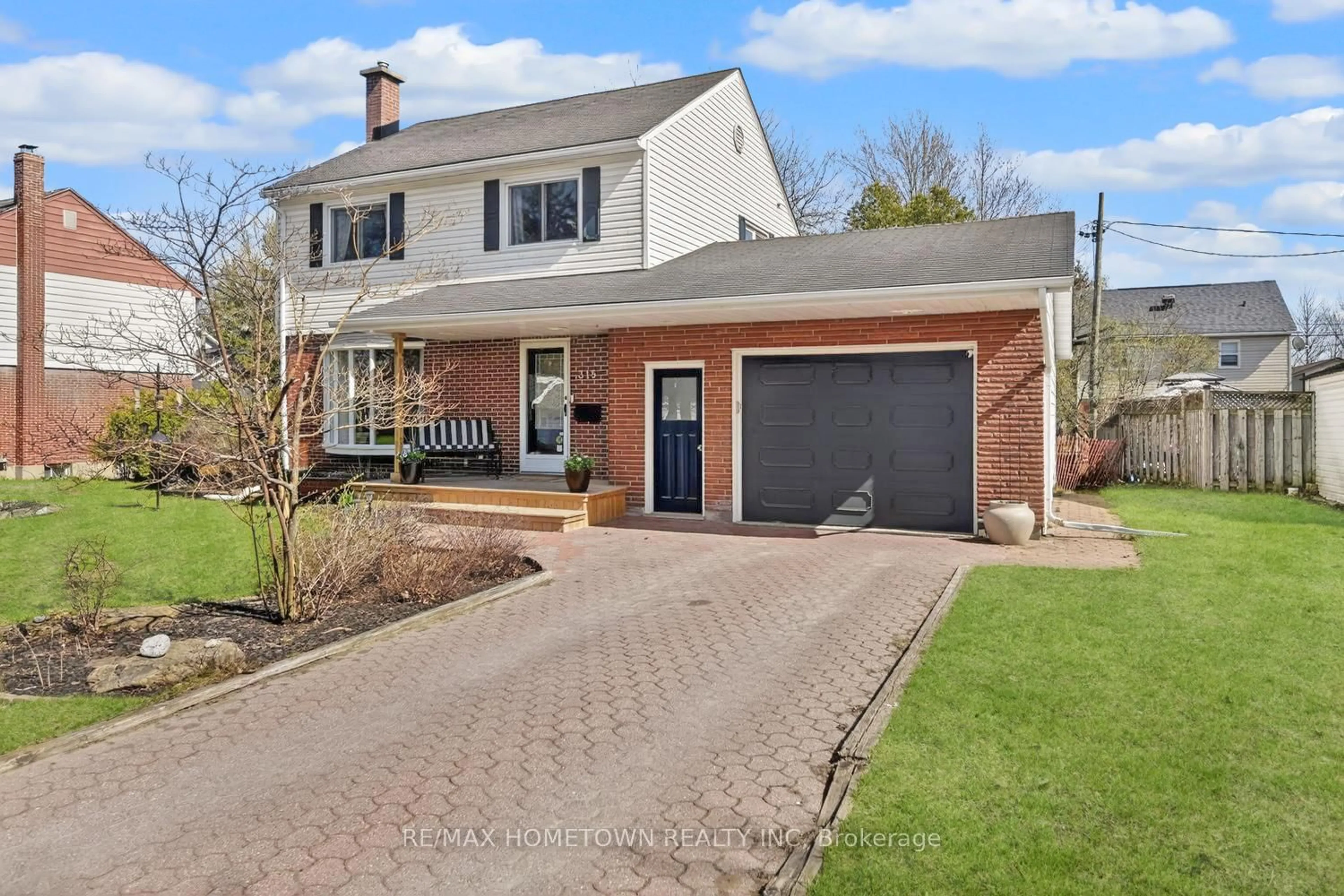 Home with brick exterior material, street for 315 McAuley Rd, Prescott Ontario K0E 1T0