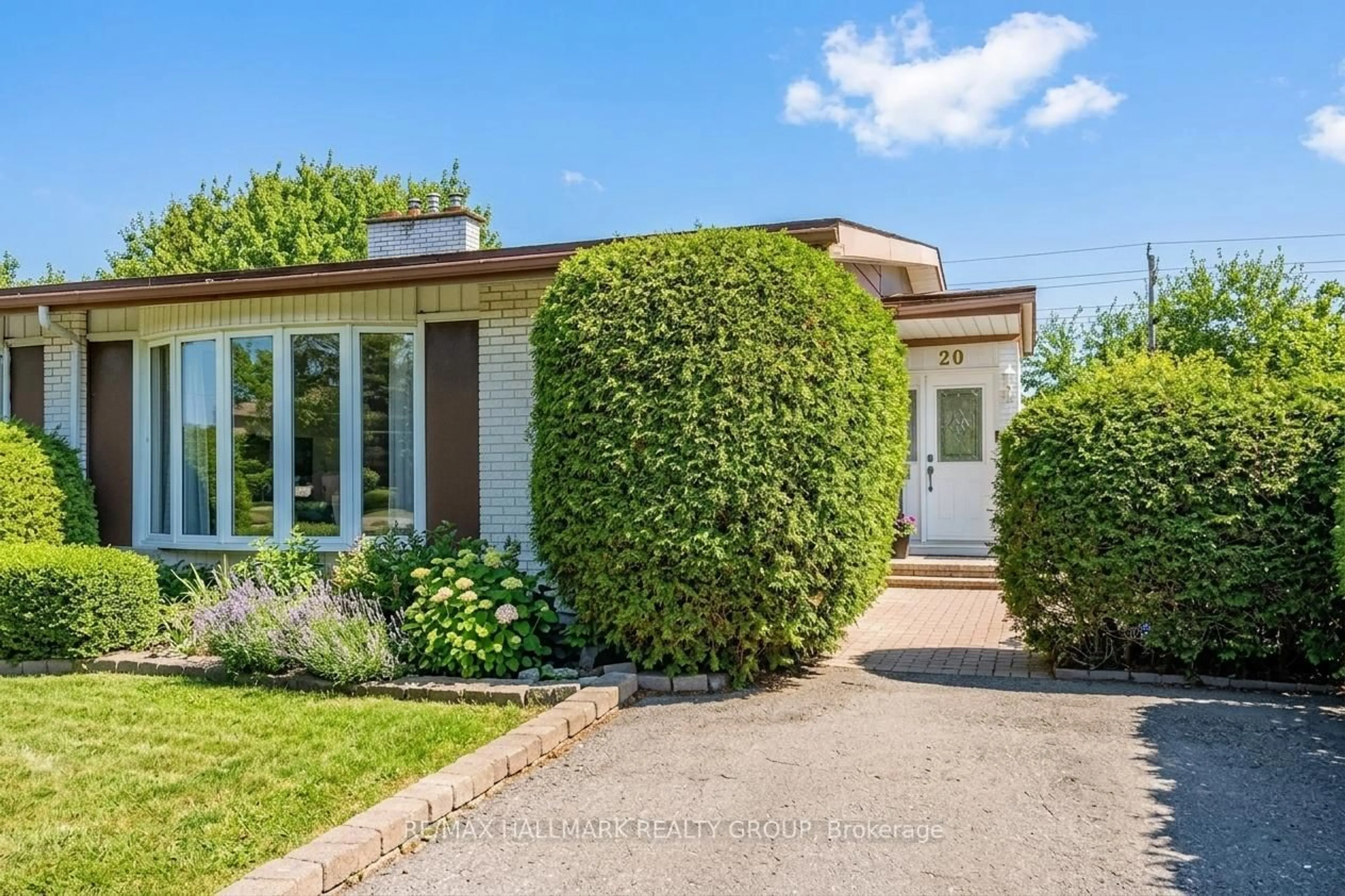 Unknown for 20 Mulvagh Ave, Ottawa Ontario K2E 6M6