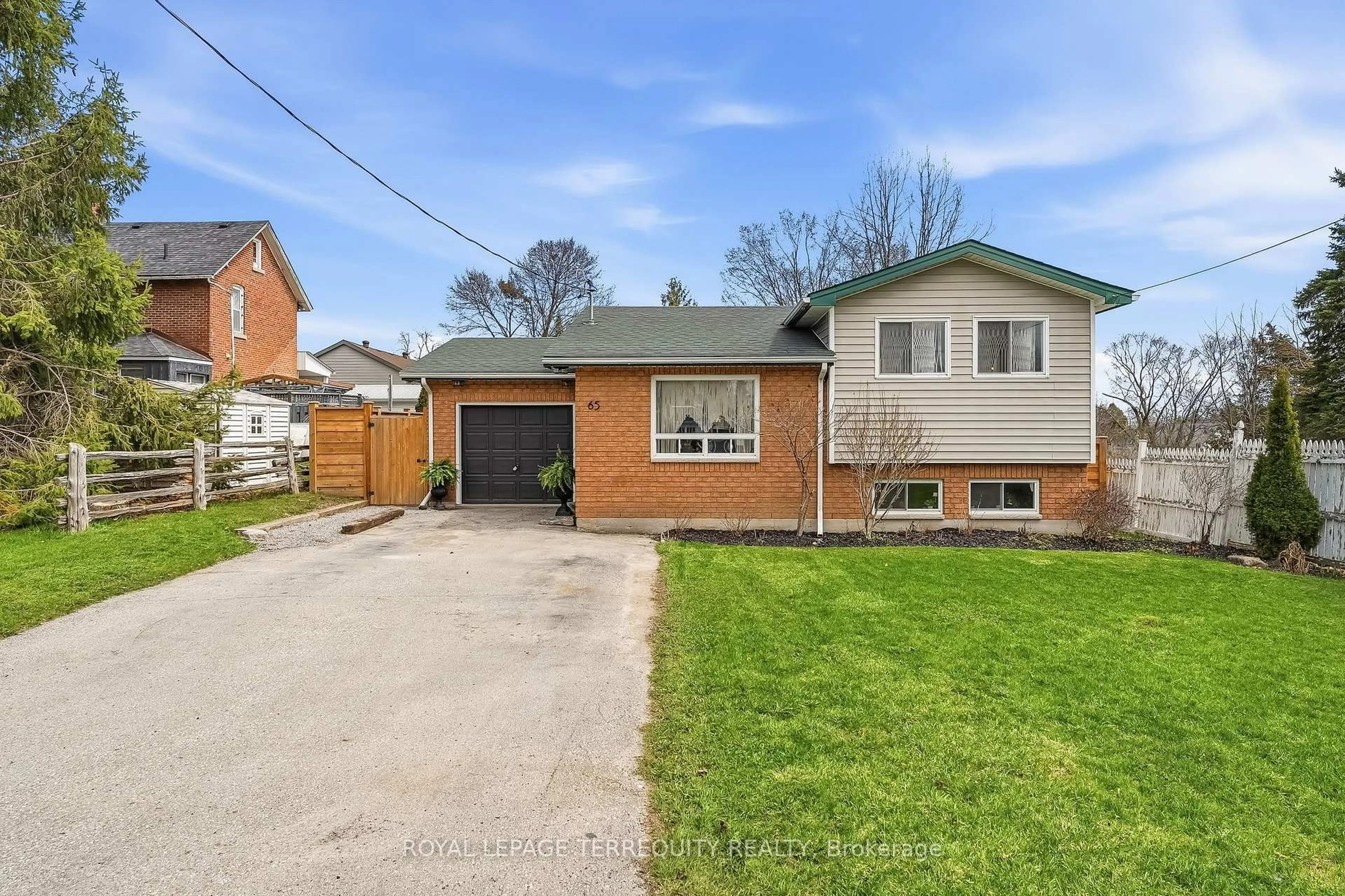 A pic from outside/outdoor area/front of a property/back of a property/a pic from drone, street for 65 Booth St, Trent Hills Ontario K0L 1L0